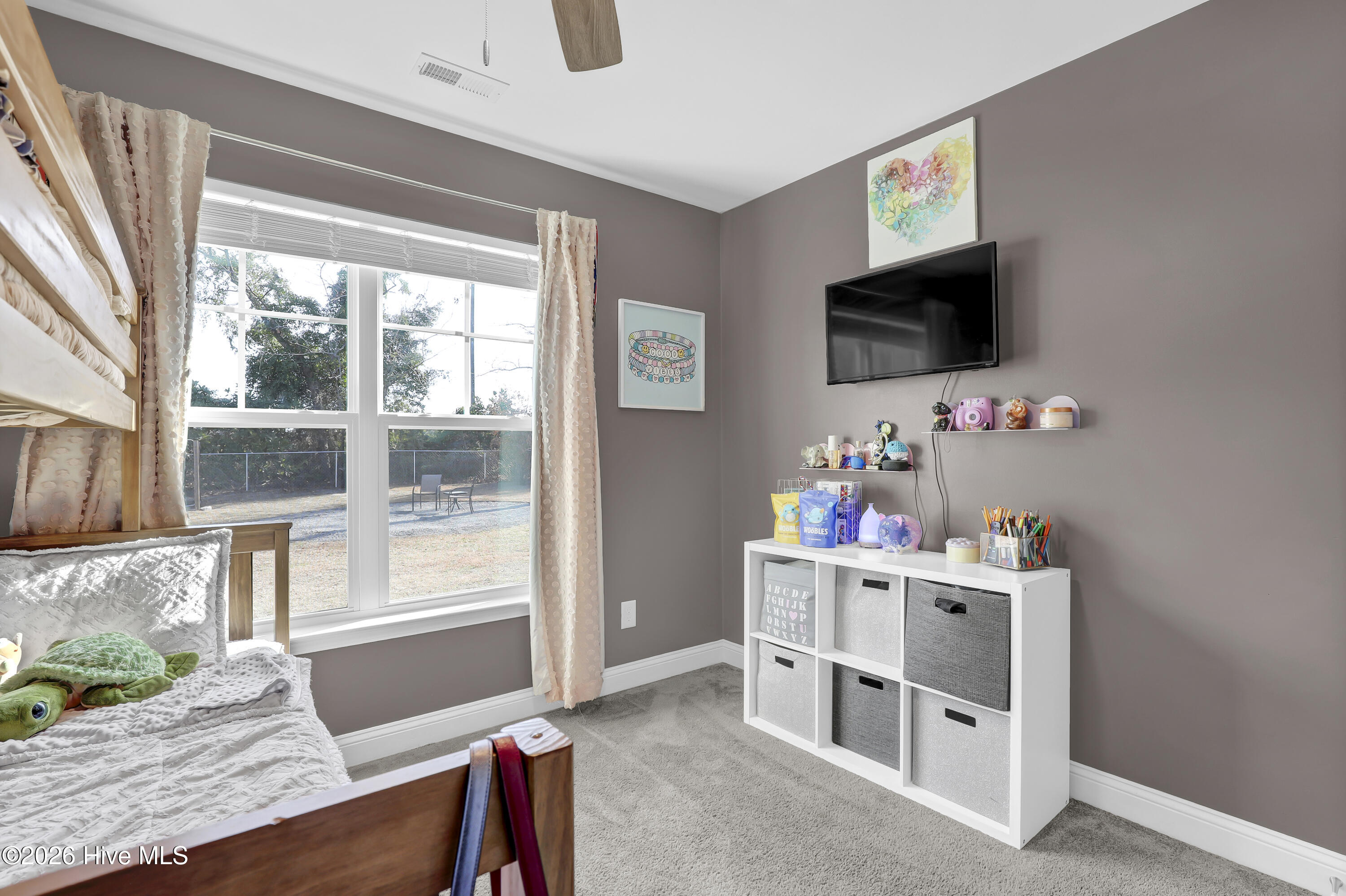 100547660 | Photo 16