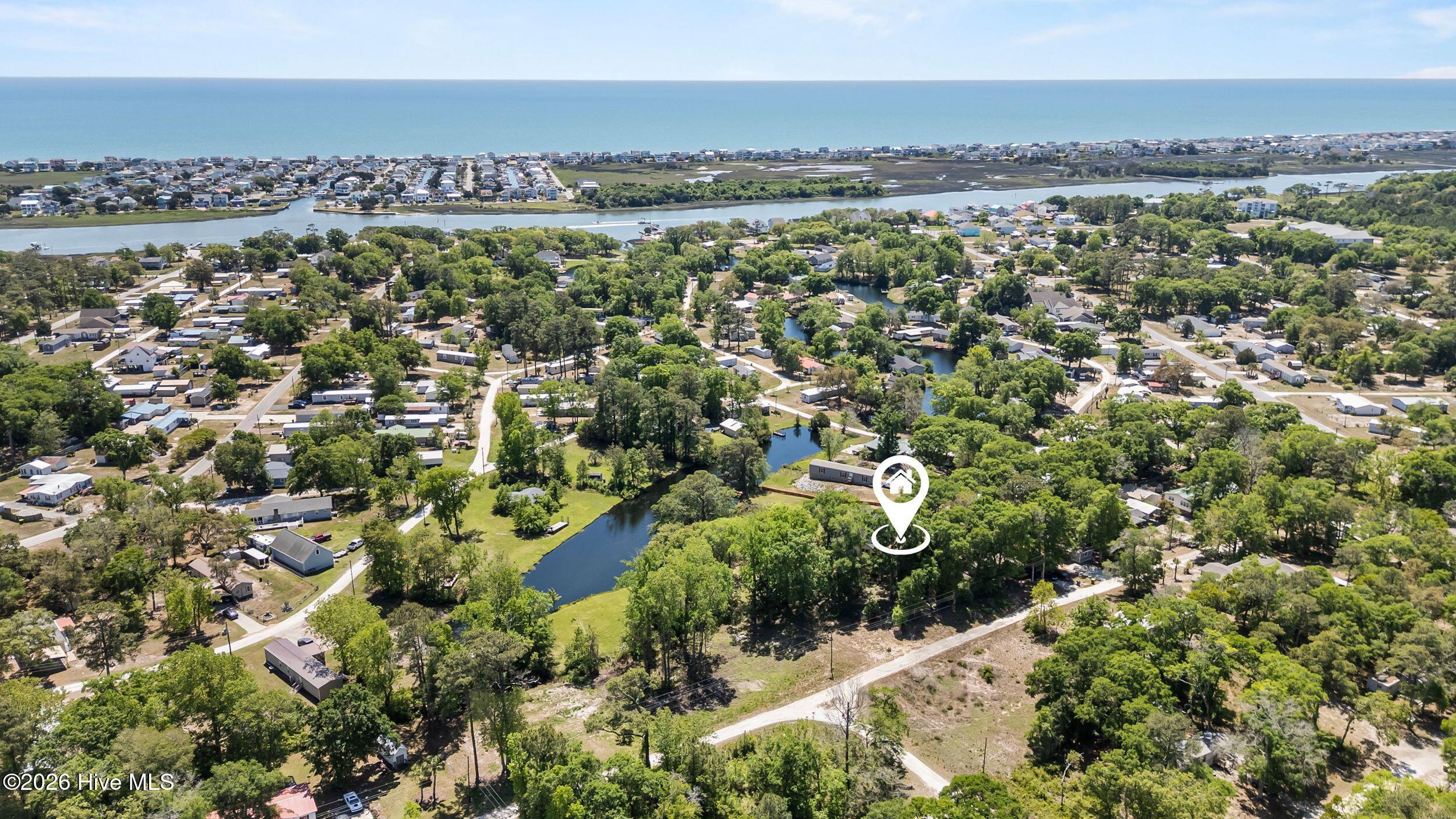 100568945 | Photo 48