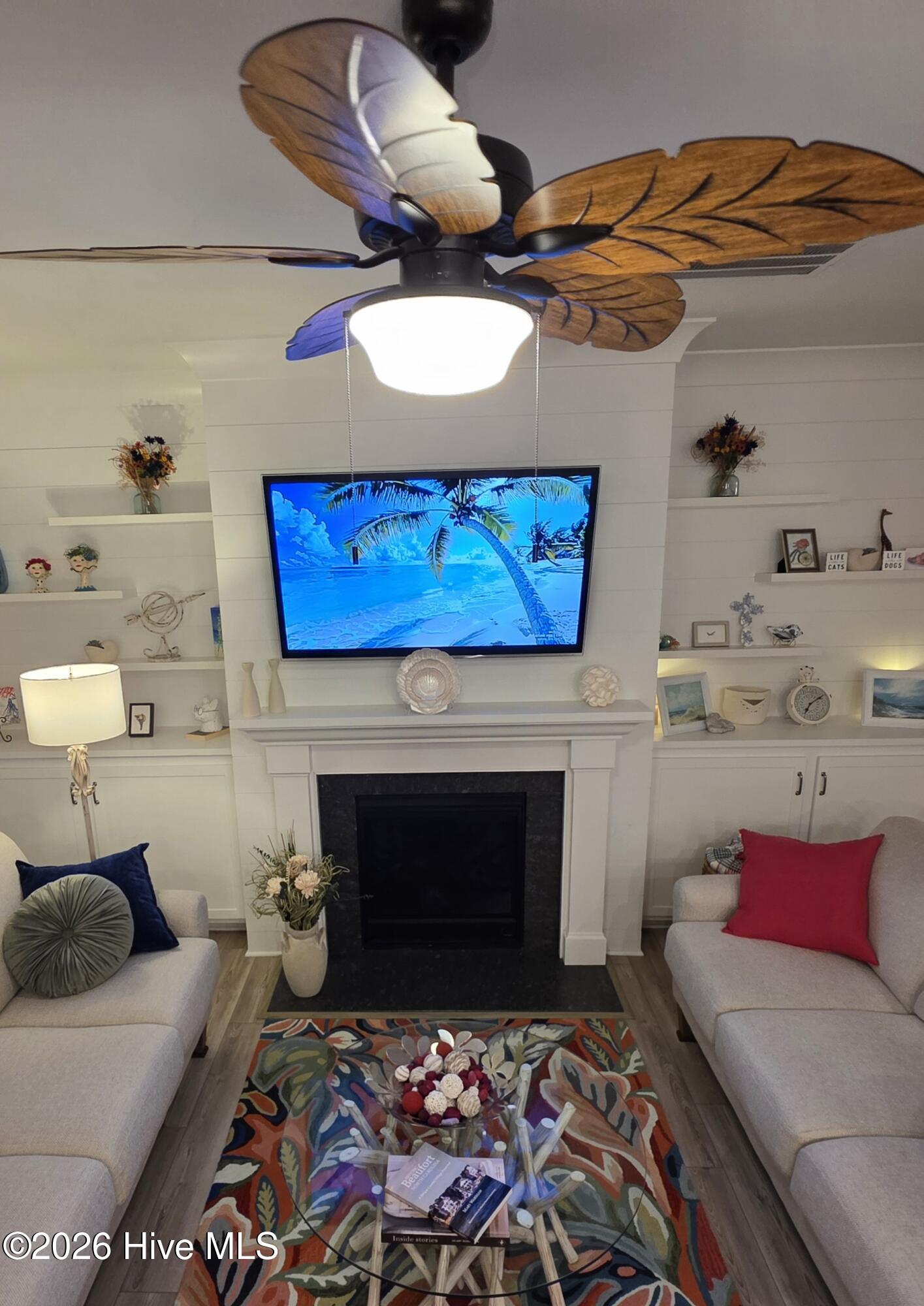 208 Windswept Lane,Beaufort
