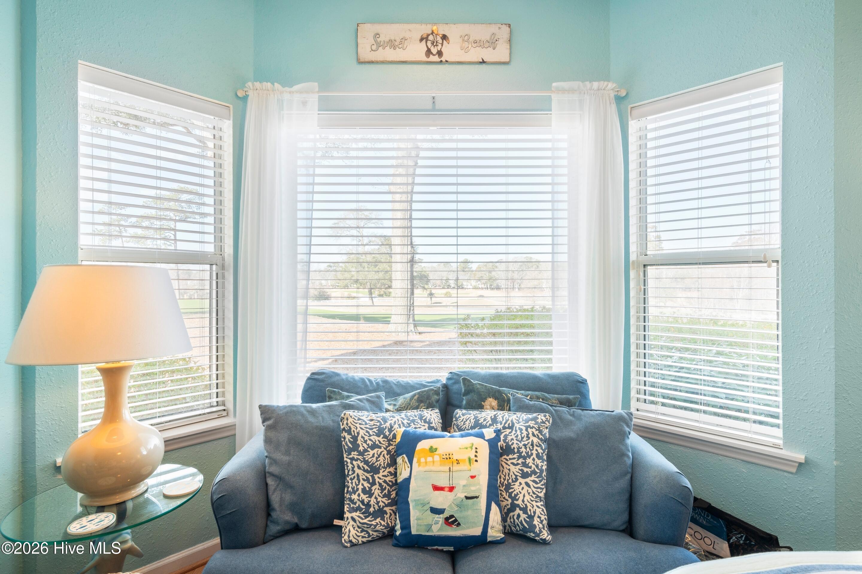 100548486 | Photo 28