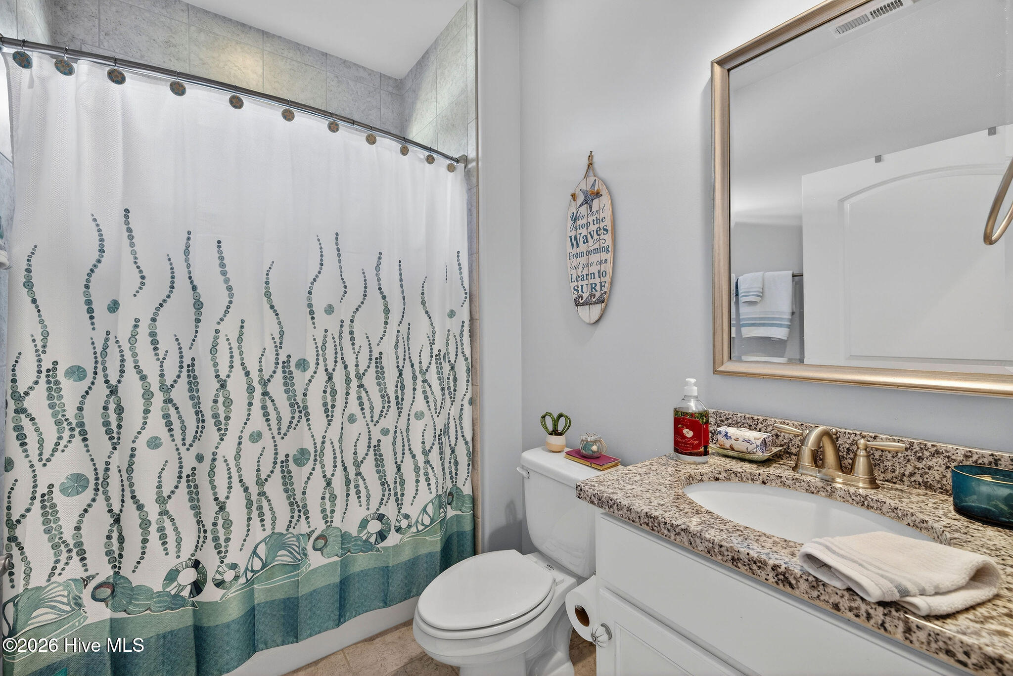 100560039 | Photo 27