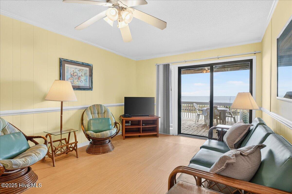 100538746 | Photo 18