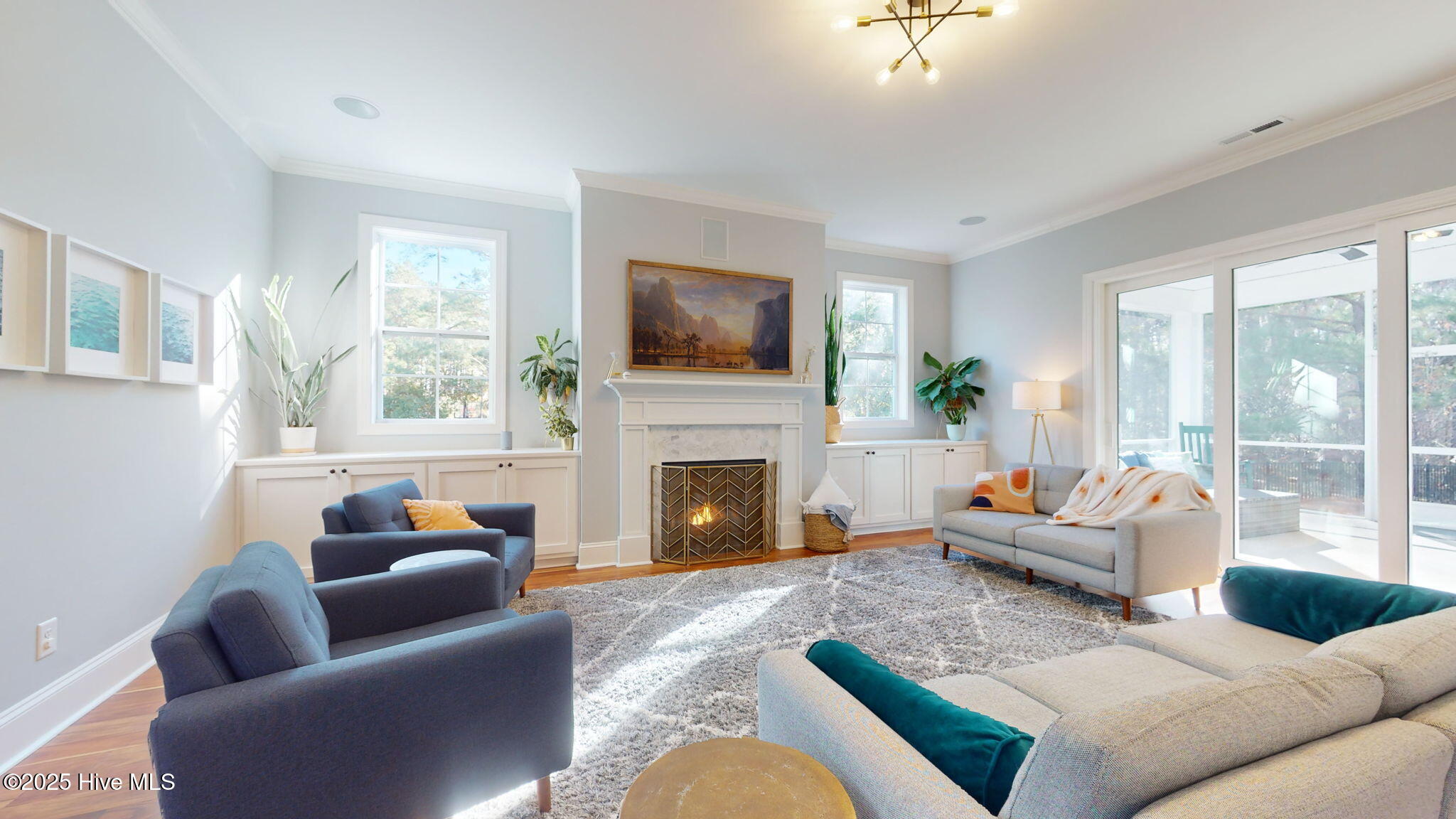 100518593 | Photo 14