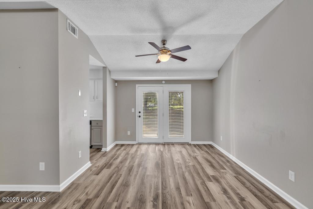 205 Cinnamon Drive, Hubert, NC 28539 – photo 6: 425A4200