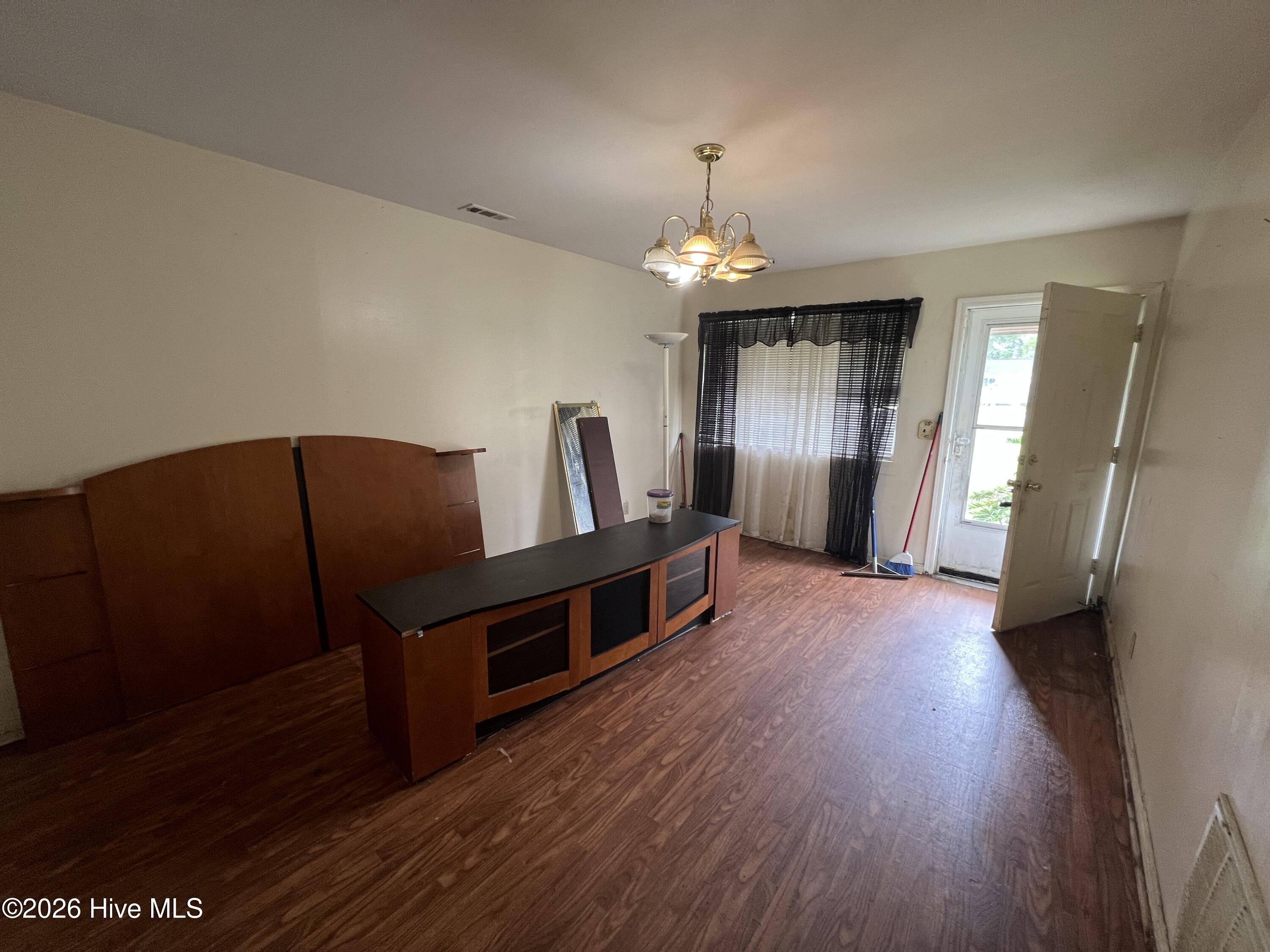 Photo 3 of Single family home for sale at 1923 Gay Dr, Augusta, GA 30906 | MLS# 100608053 | Listing updated on 2026-10-05