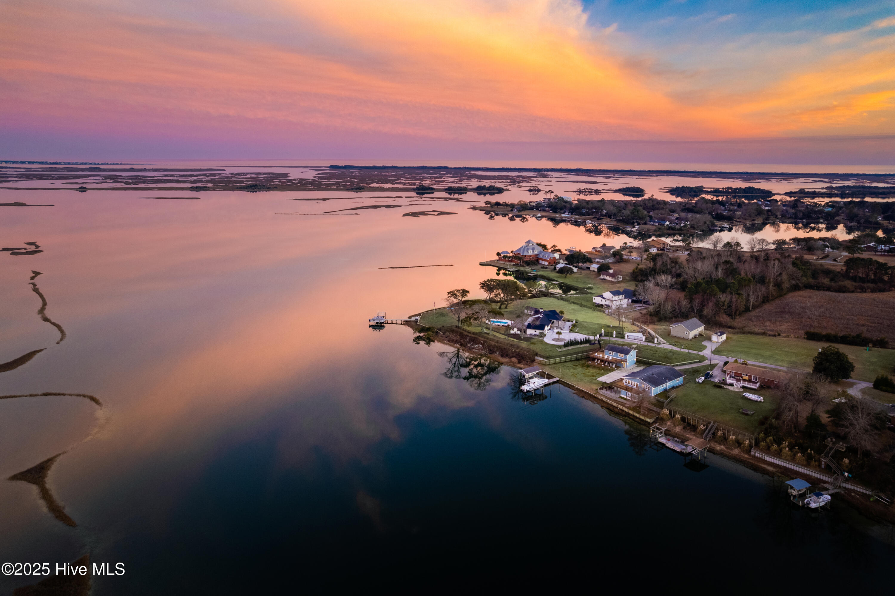 100557510 | Photo 39