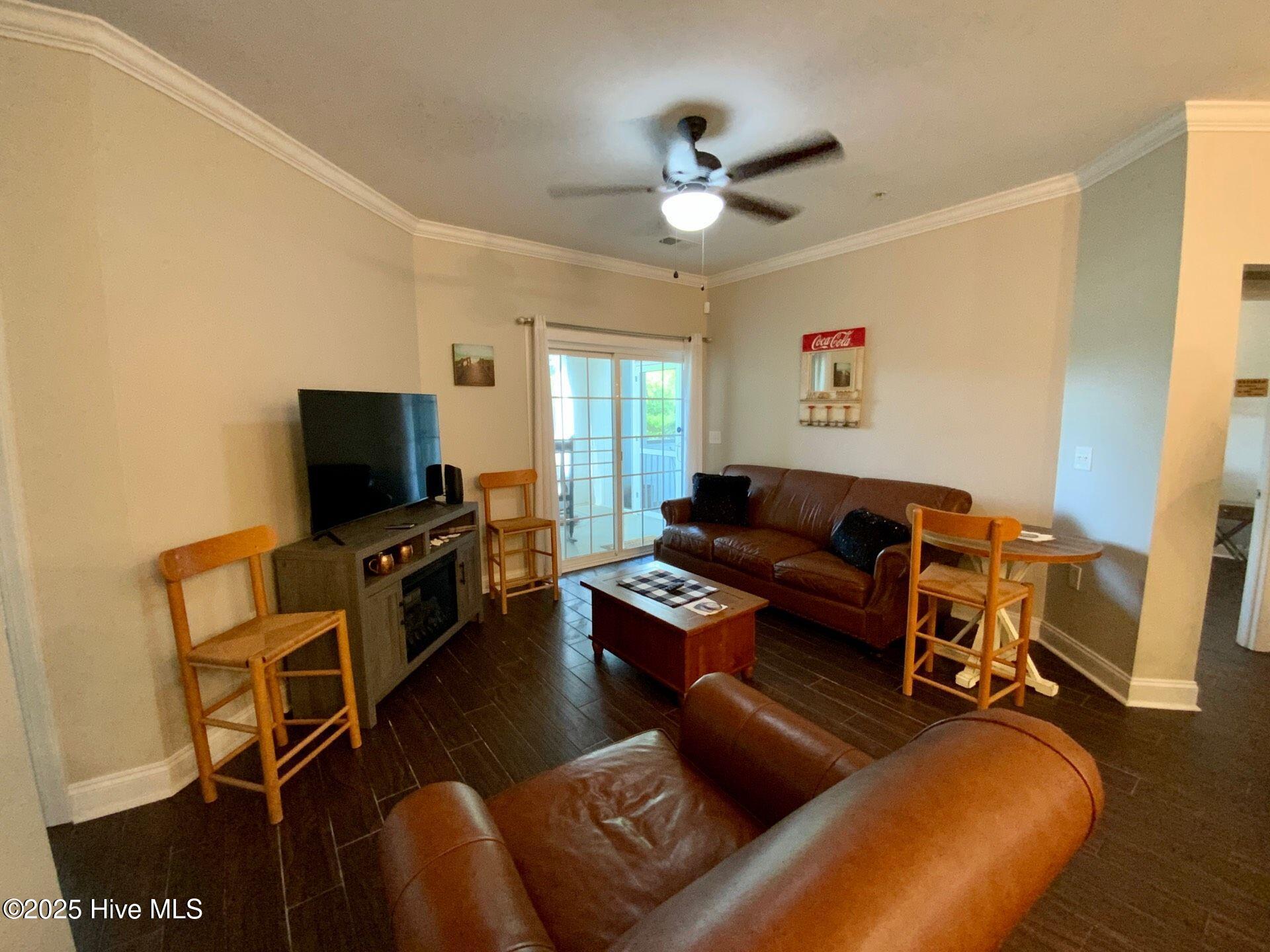 100 Gateway Condos Drive UNIT 113, Surf City, NC, 28445