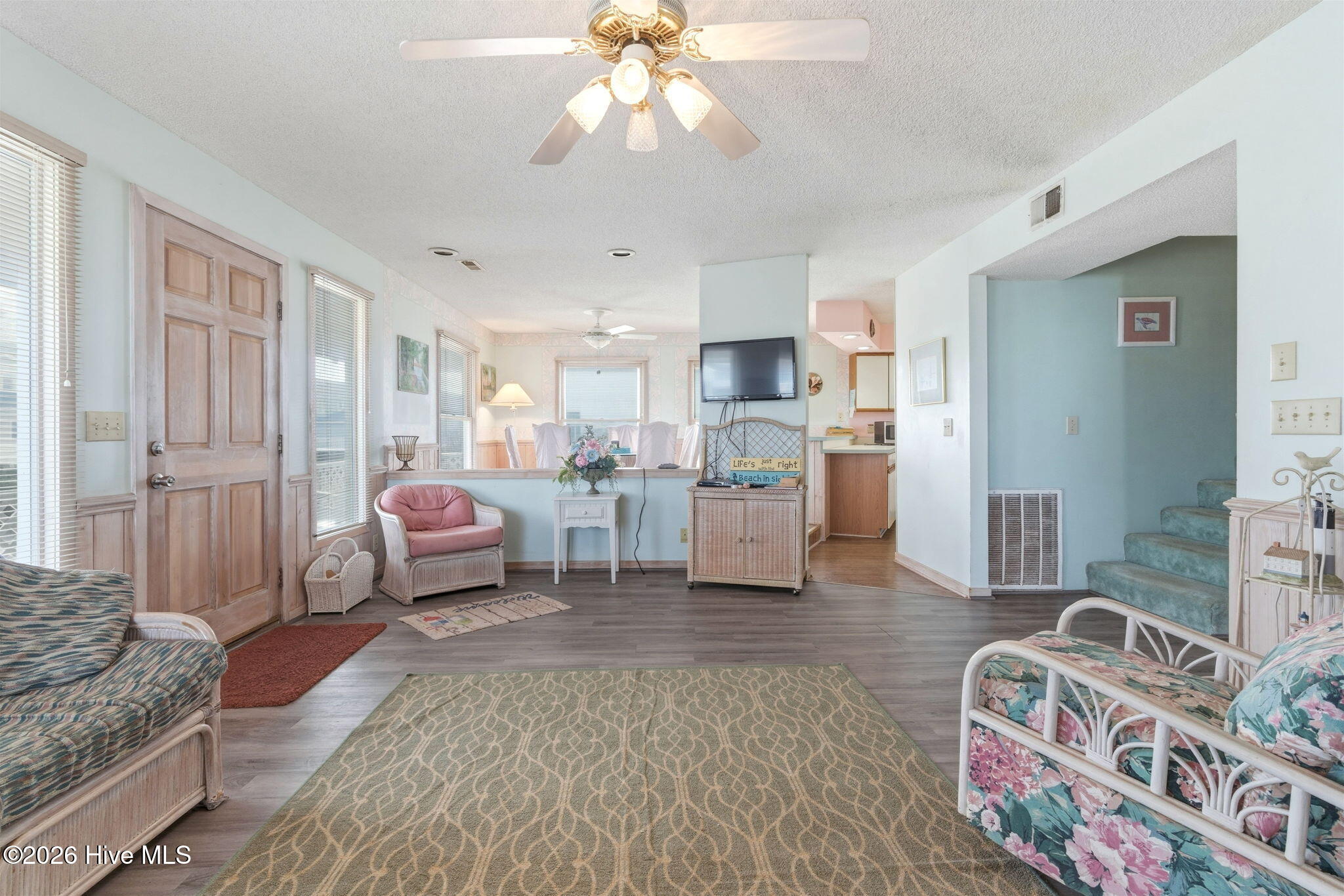 100555557 | Photo 14