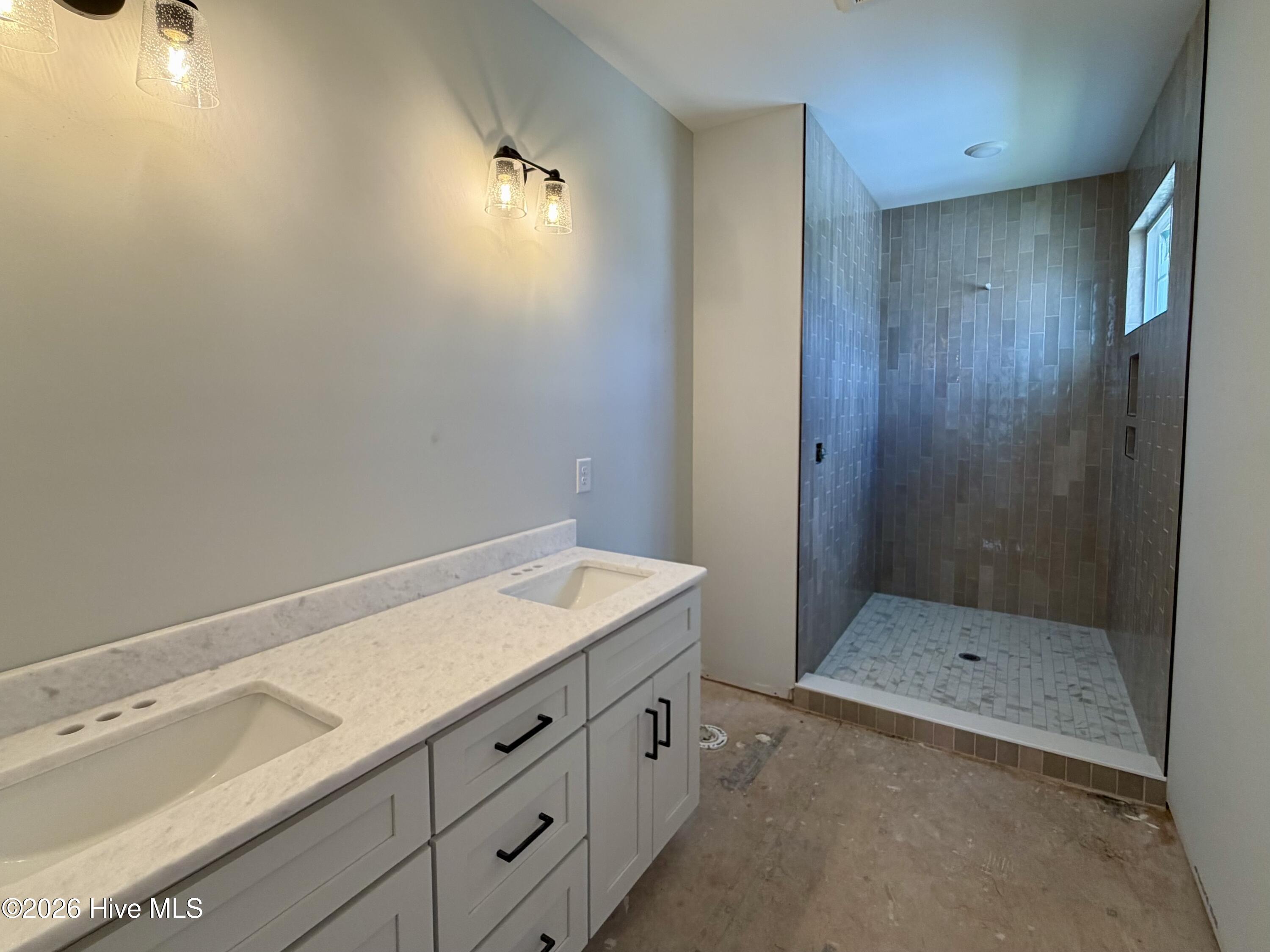 656 Fishermans Point,Newport