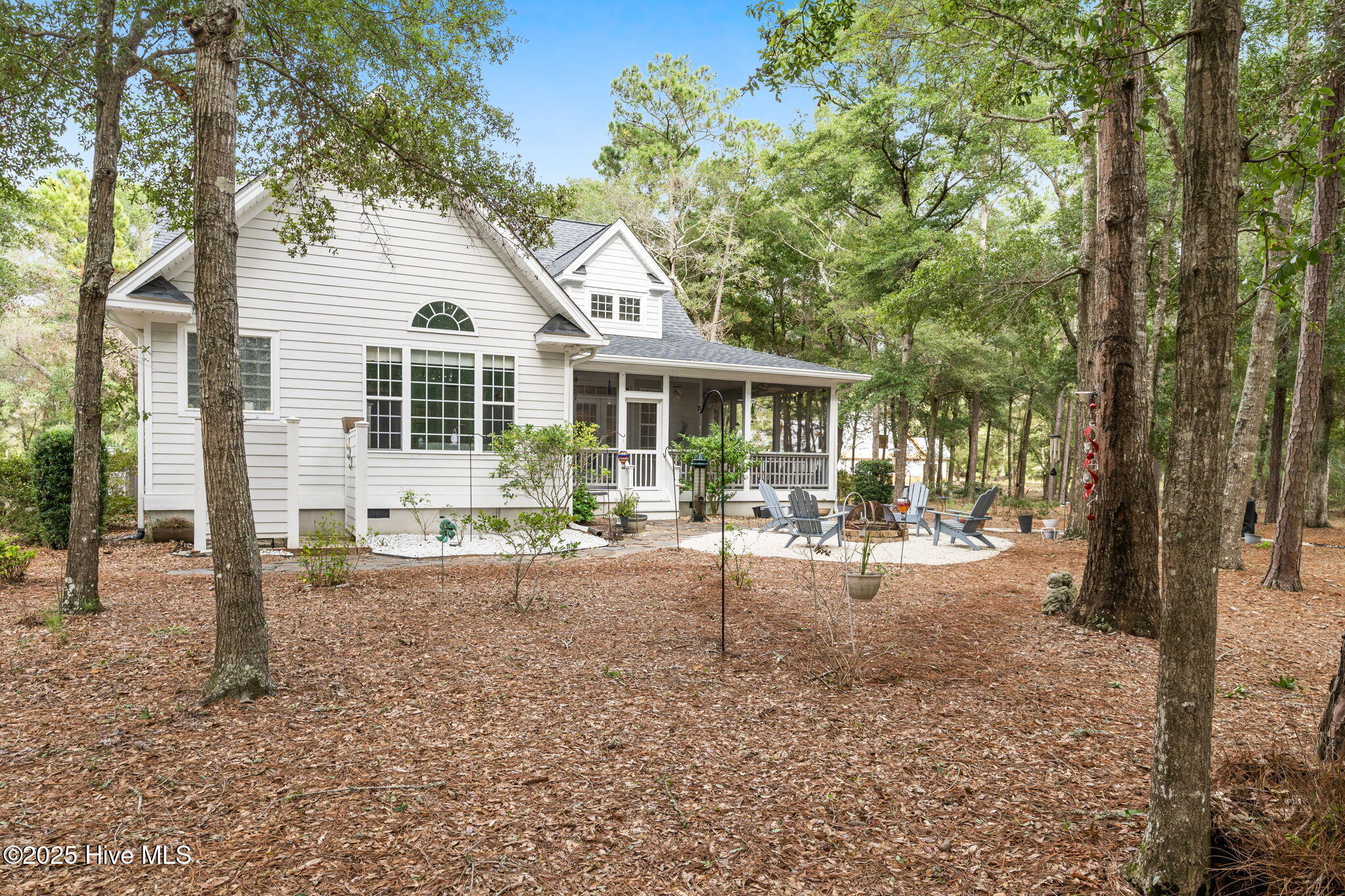 100535013 | Photo 43