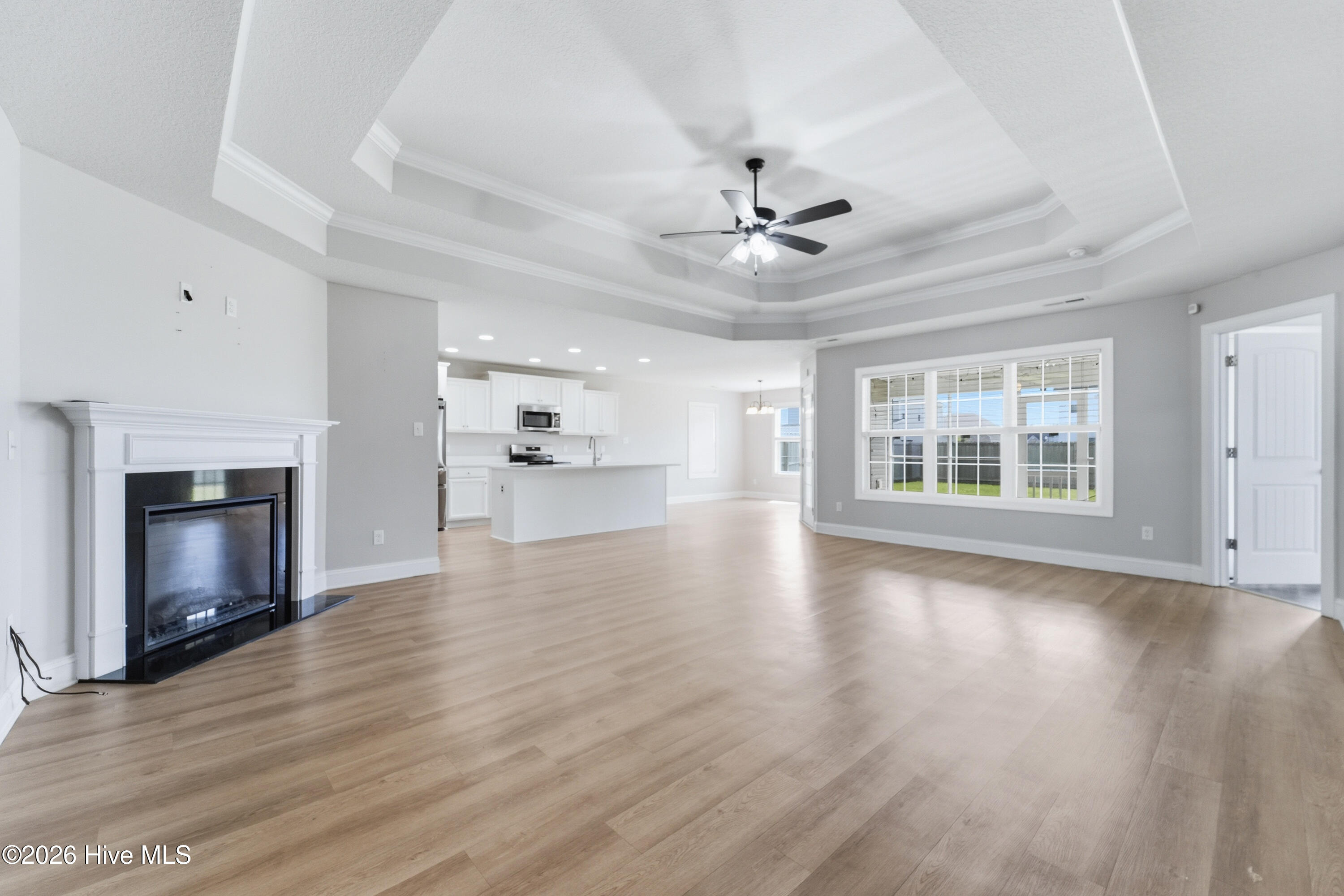 100570478 | Photo 10