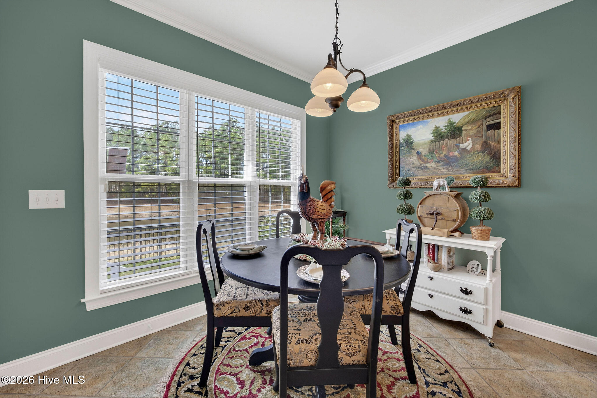 100558563 | Photo 42