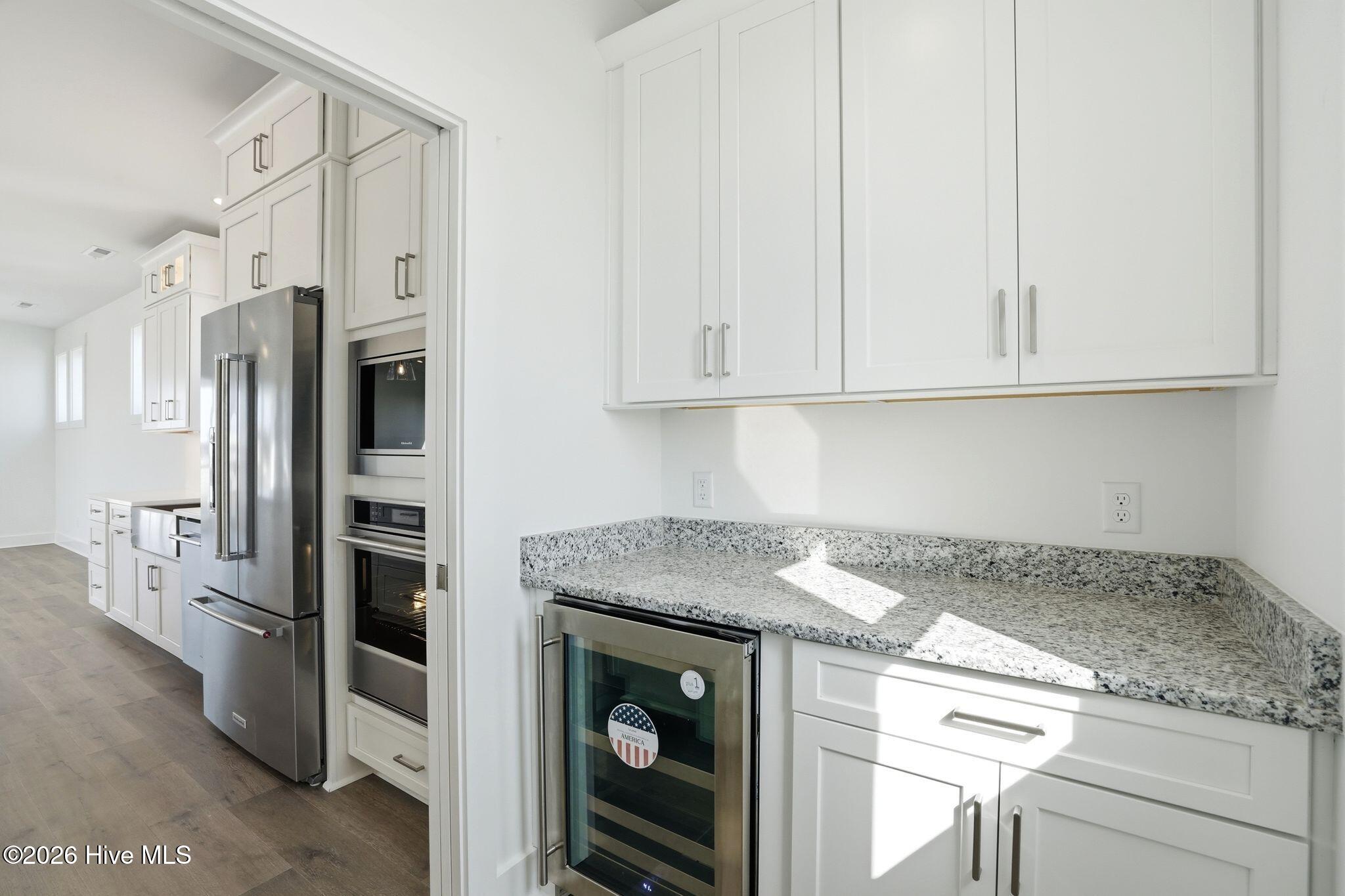 100558491 | Photo 26