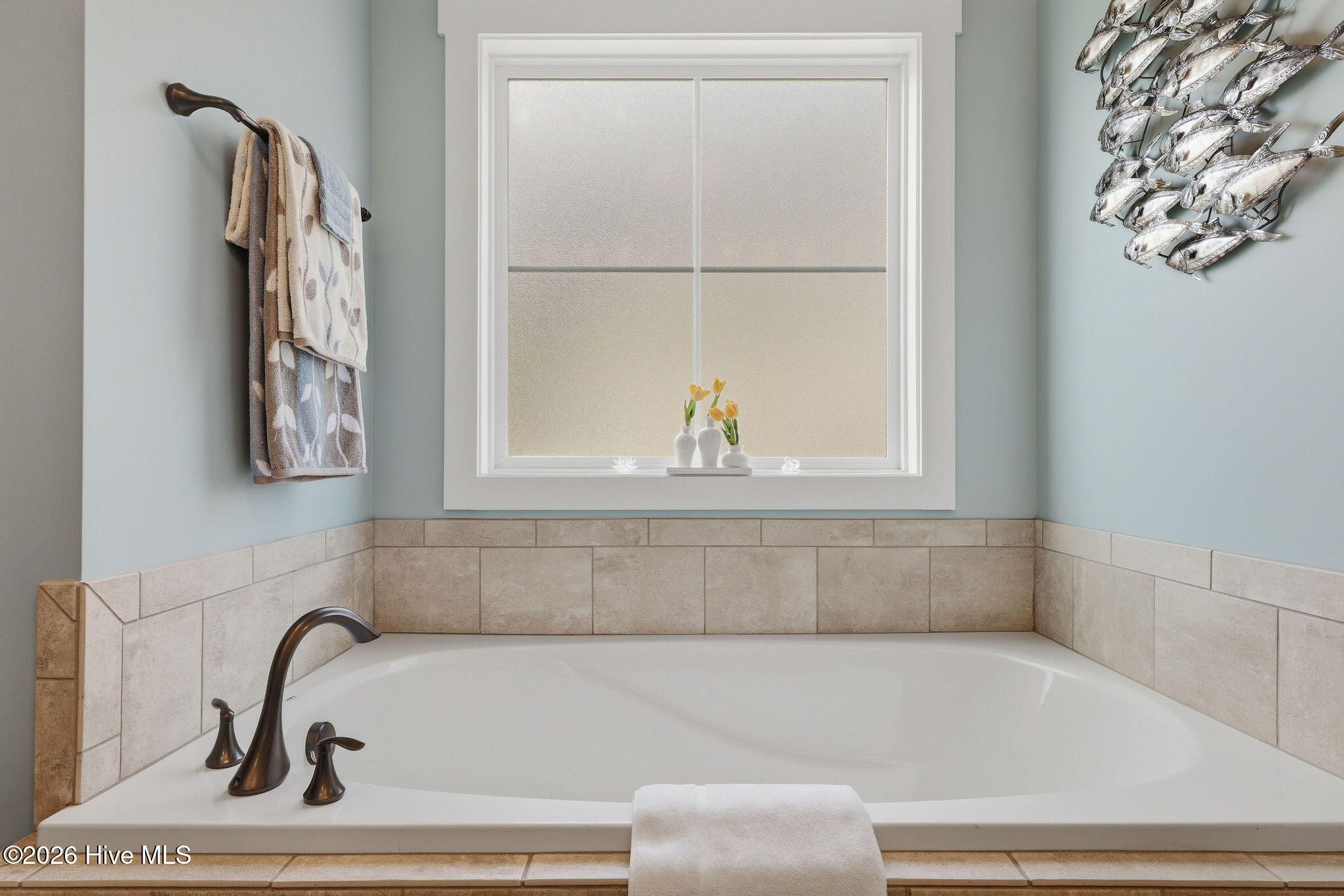 100563234 | Photo 24