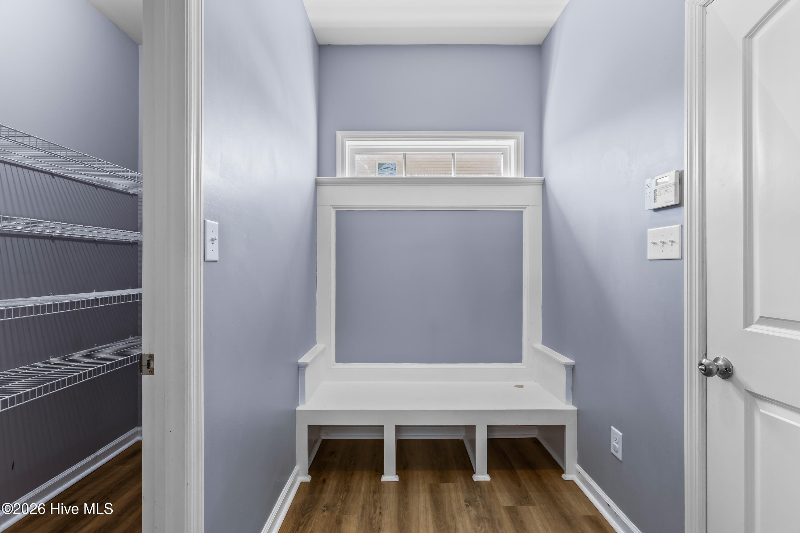 100562604 | Photo 16