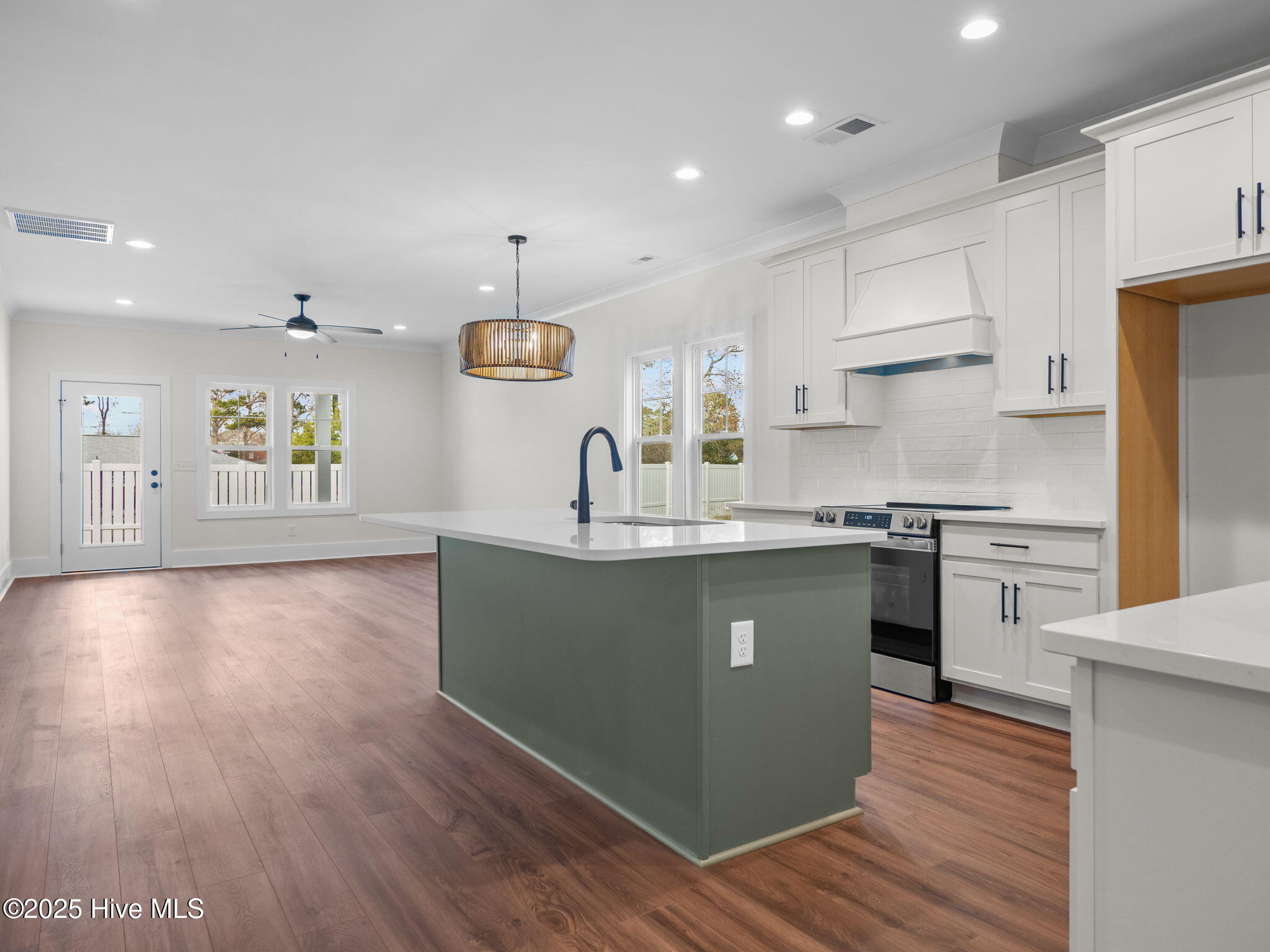 Homes for sale in Beaufort, NC | 126 Pine View Blvd, Beaufort, NC 28516 | MLS# 100521235