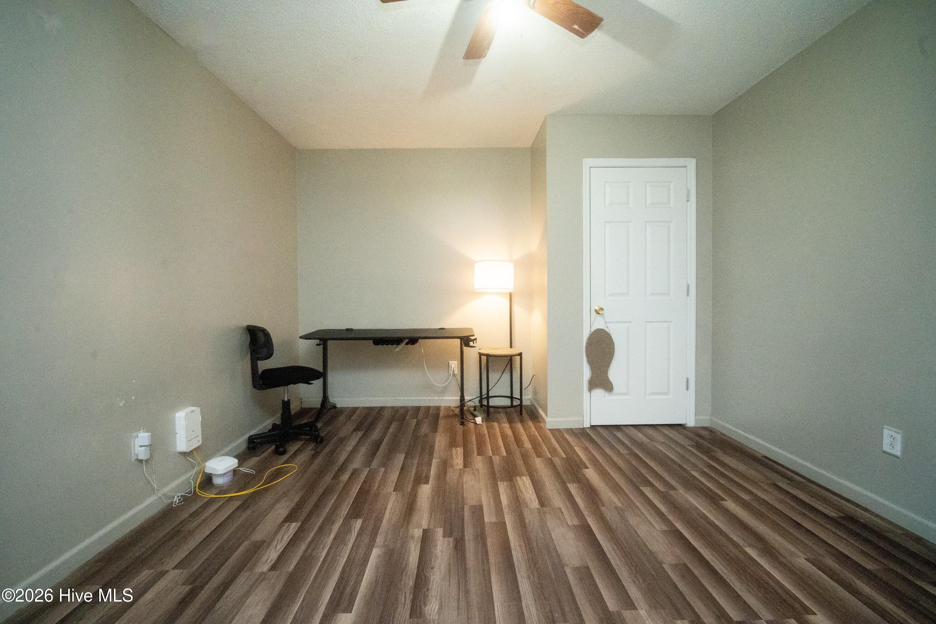 100552332 | Photo 20