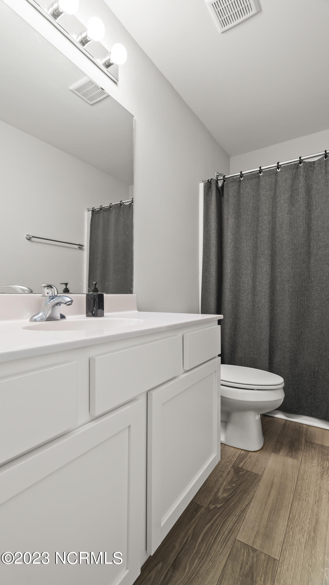 100551451 | Photo 21