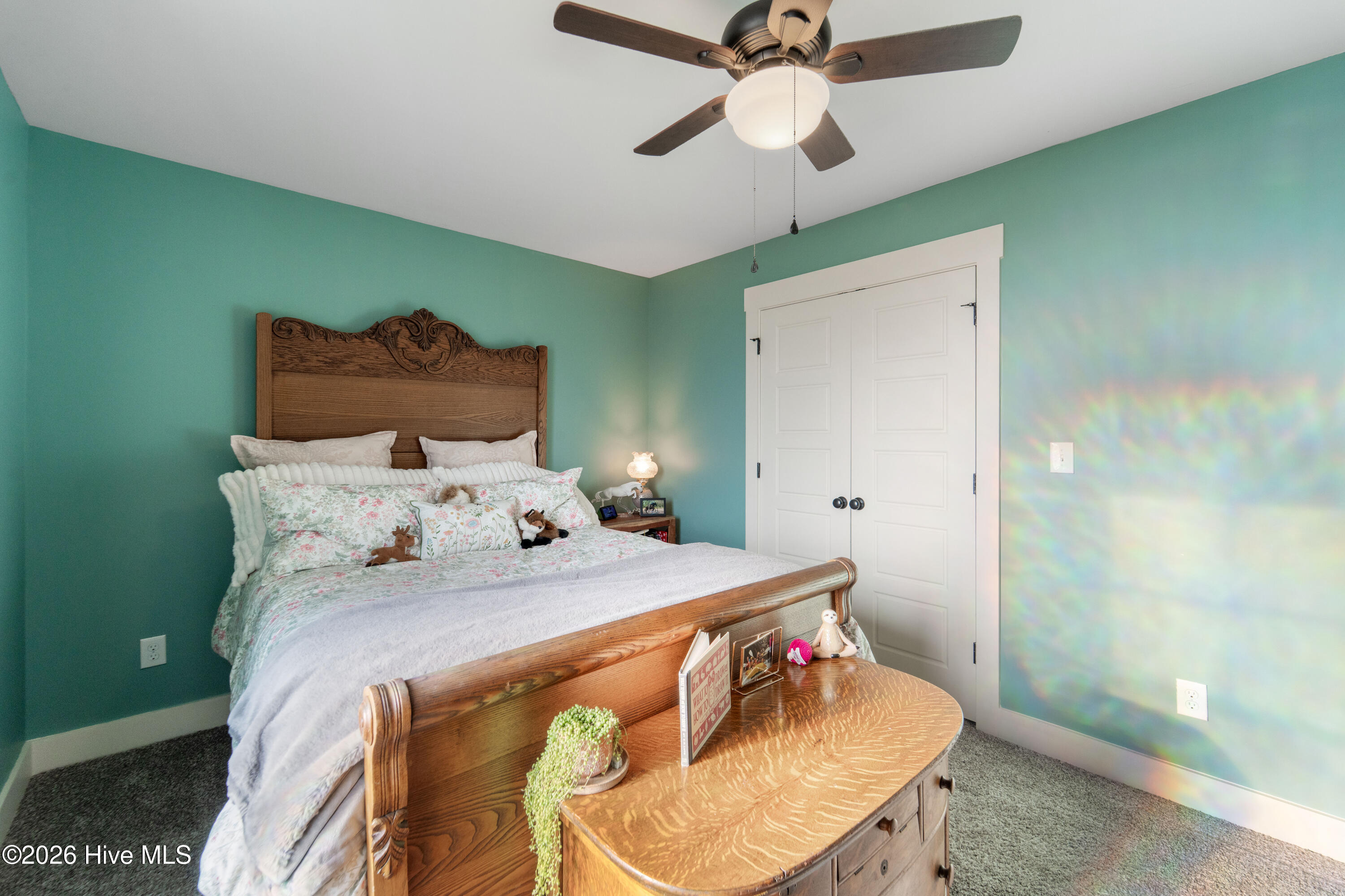 100549687 | Photo 39