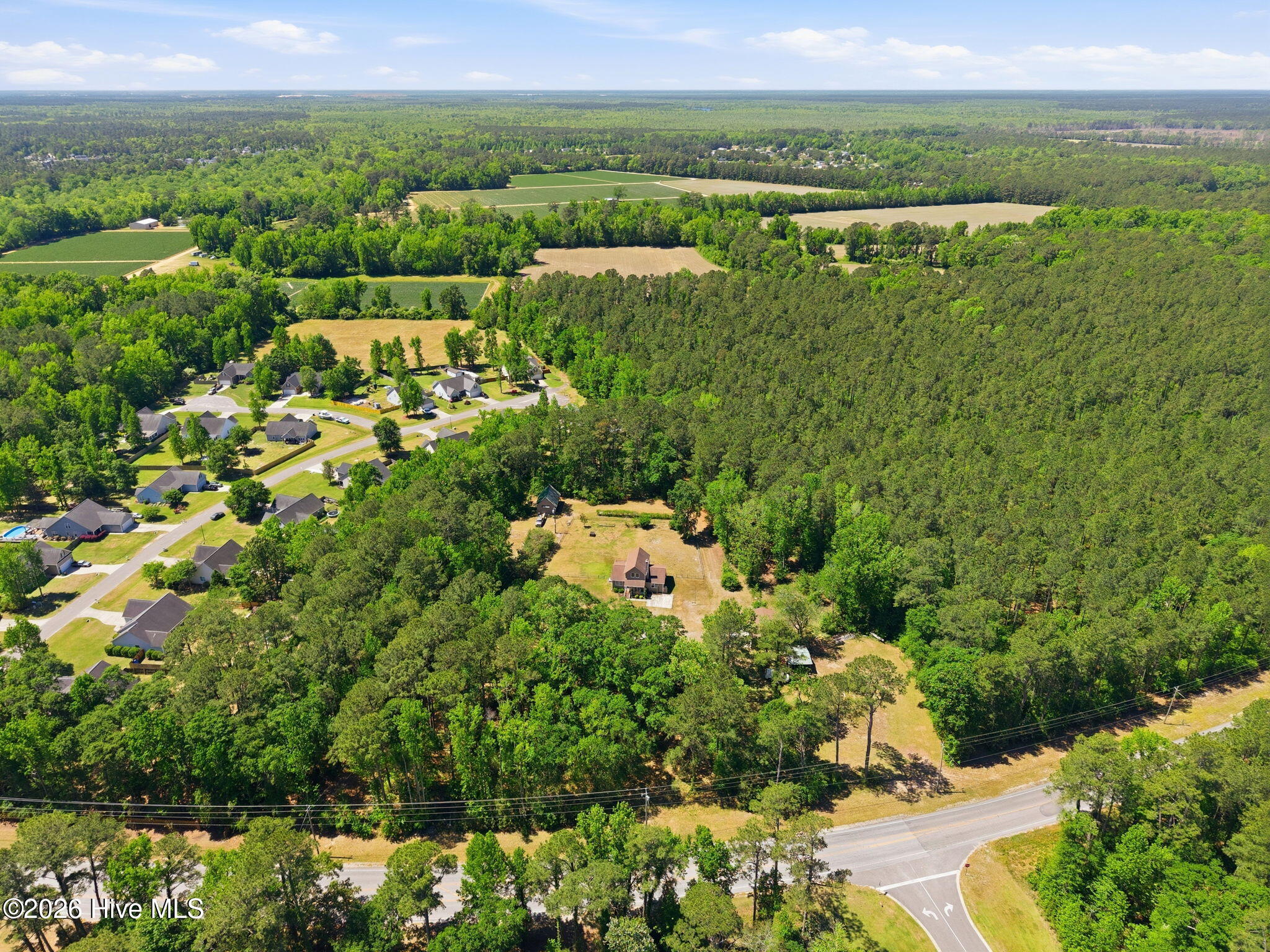 100569907 | Photo 54