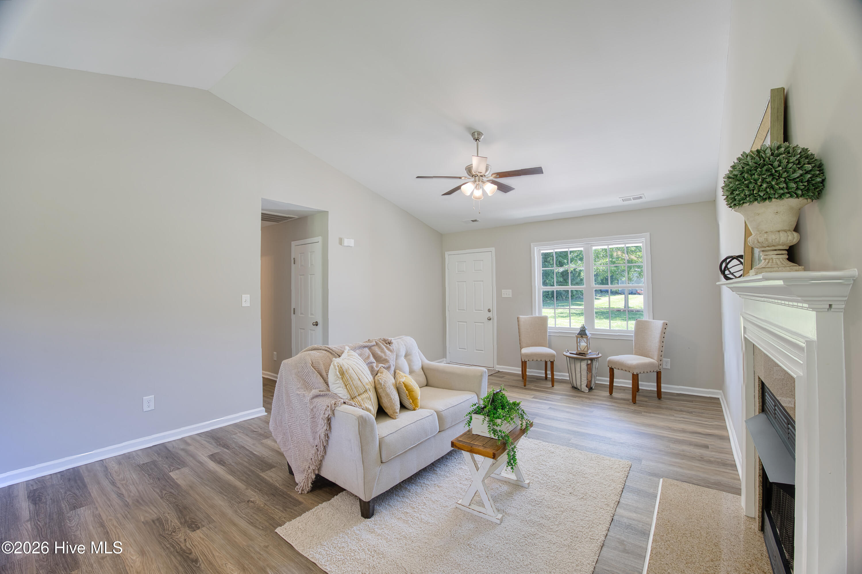 308 Big Tree Lane,Chinquapin