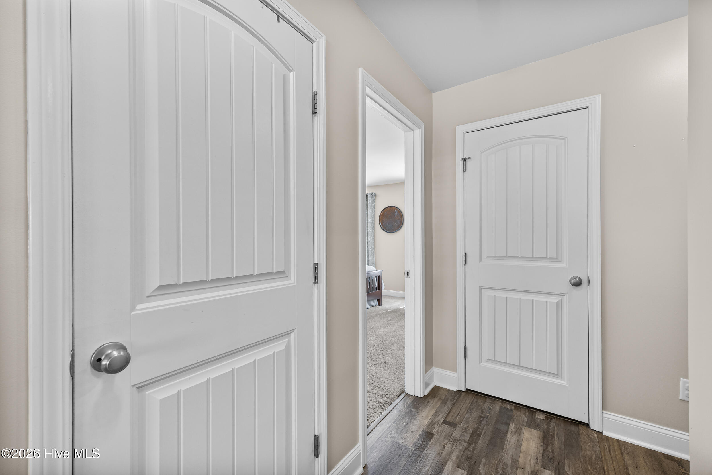 100565934 | Photo 12