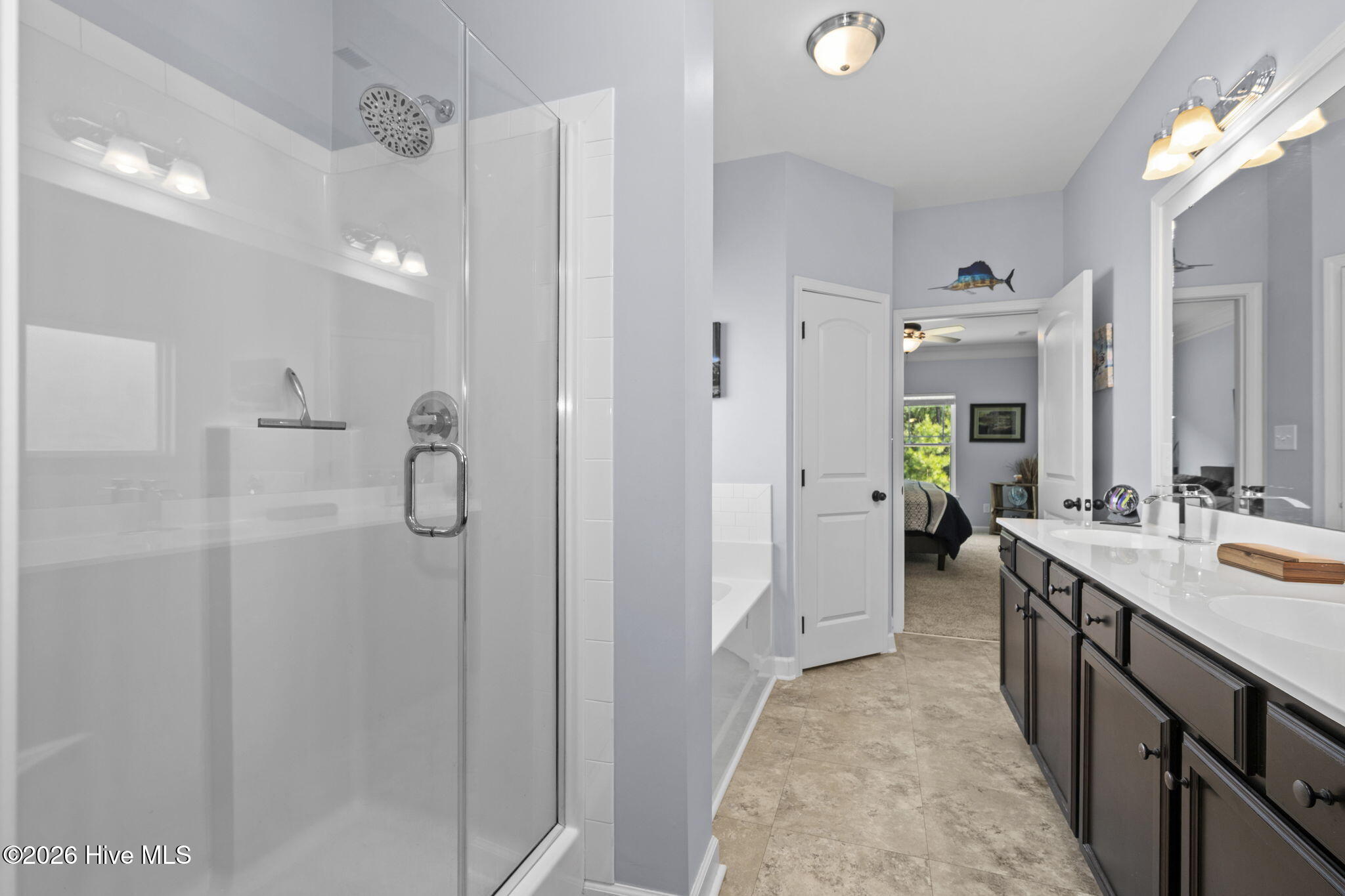 100558397 | Photo 25