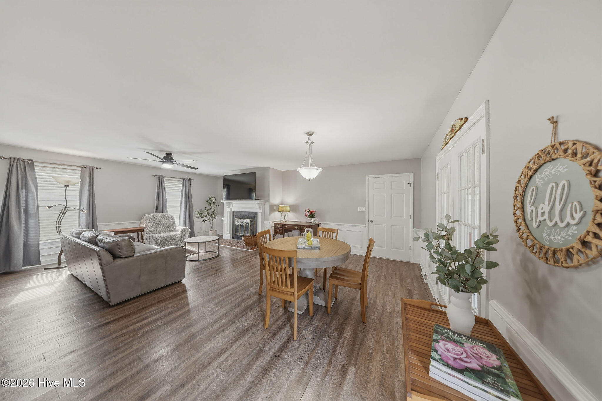 100556030 | Photo 18