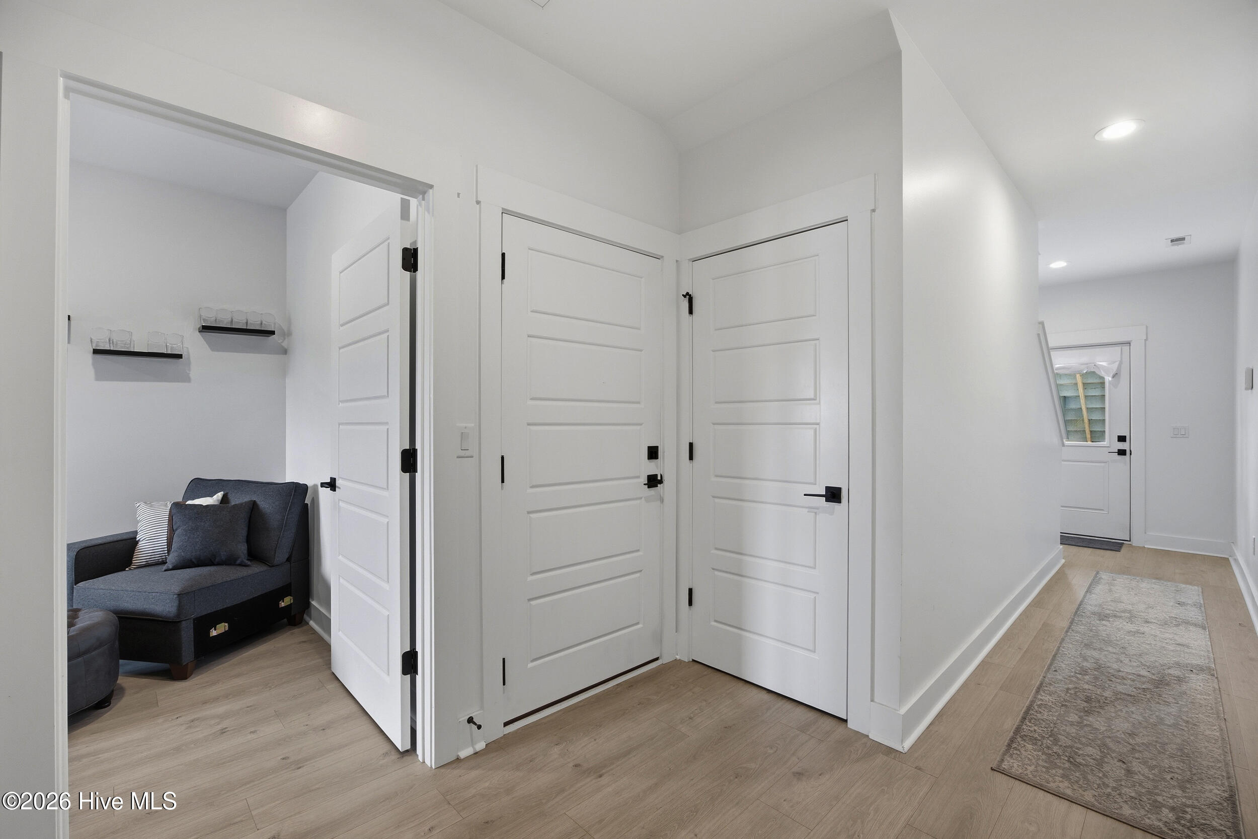 100558595 | Photo 36