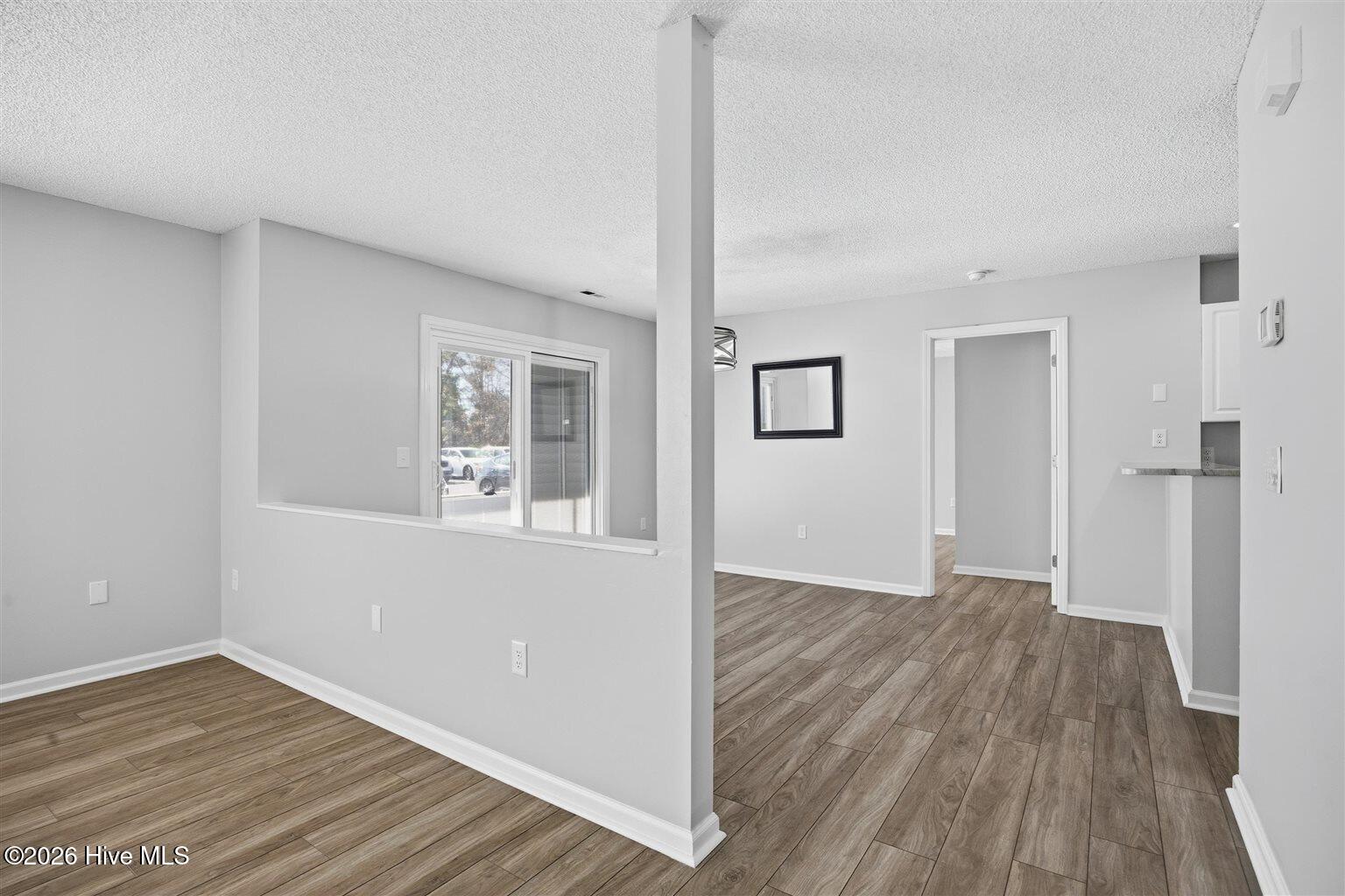 100554604 | Photo 18