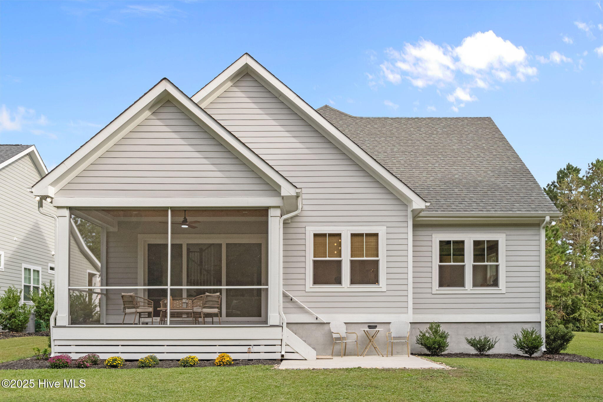 100535671 | Photo 39