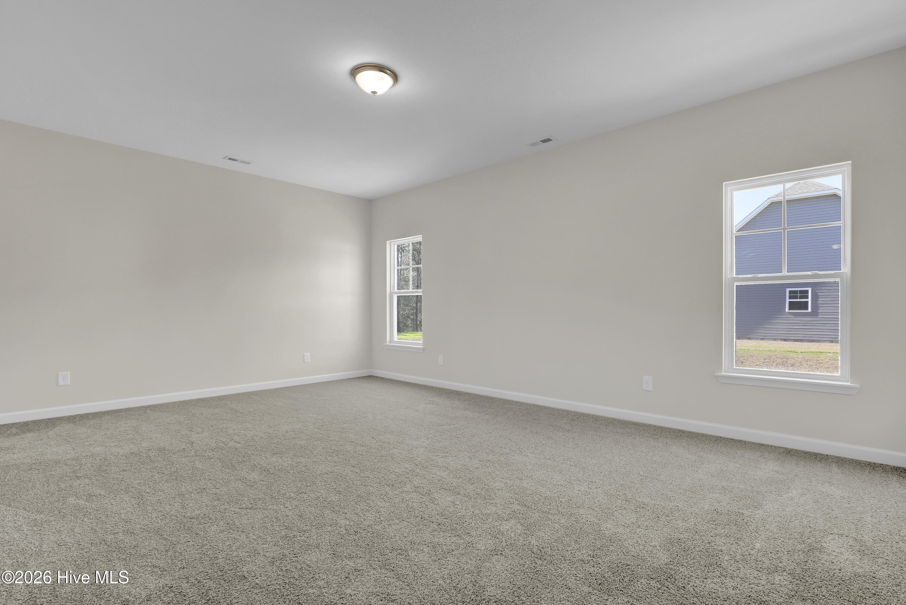 100509552 | Photo 13