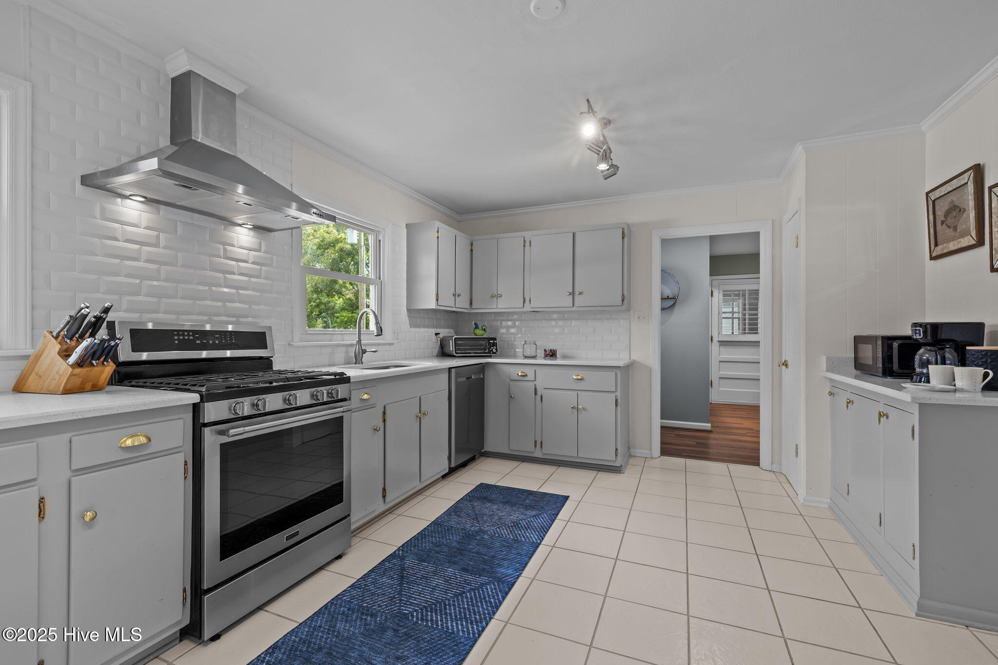 Homes for sale in Morehead City, NC | 3208 Country Club Rd, Morehead City, NC 28557 | MLS# 100518856