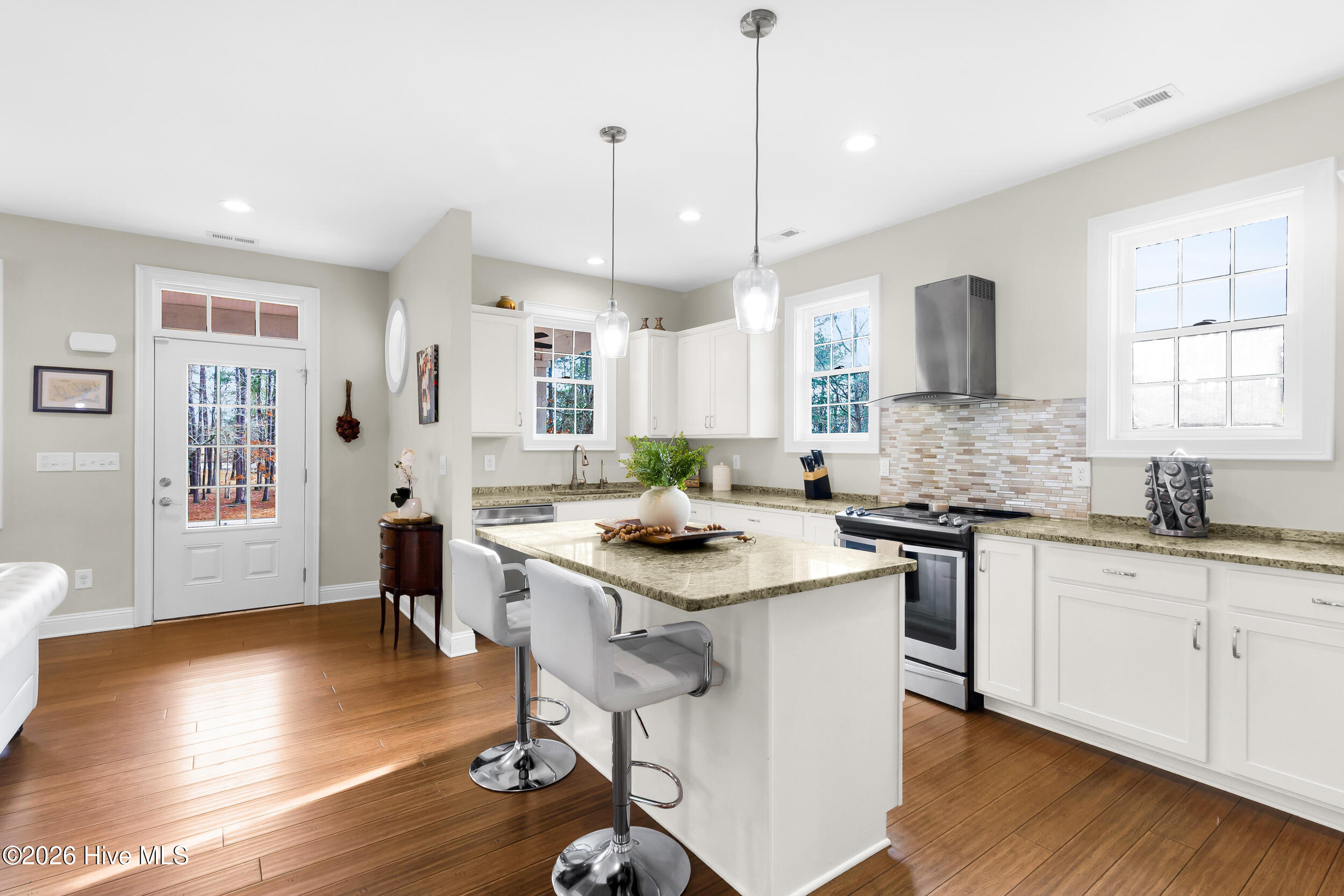 61 Spinnaker Point Road N, Oriental, NC, 28571