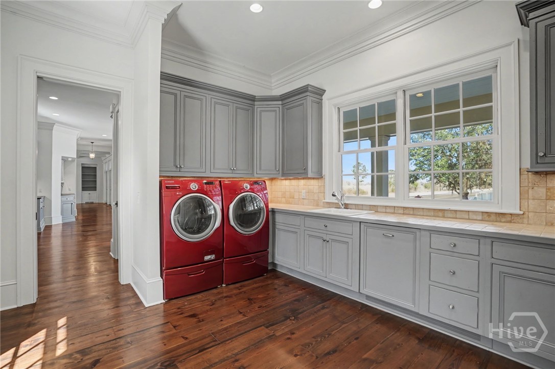 Laundry / Mudroom