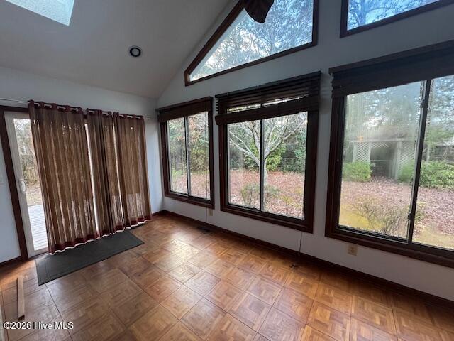 100551692 | Photo 17