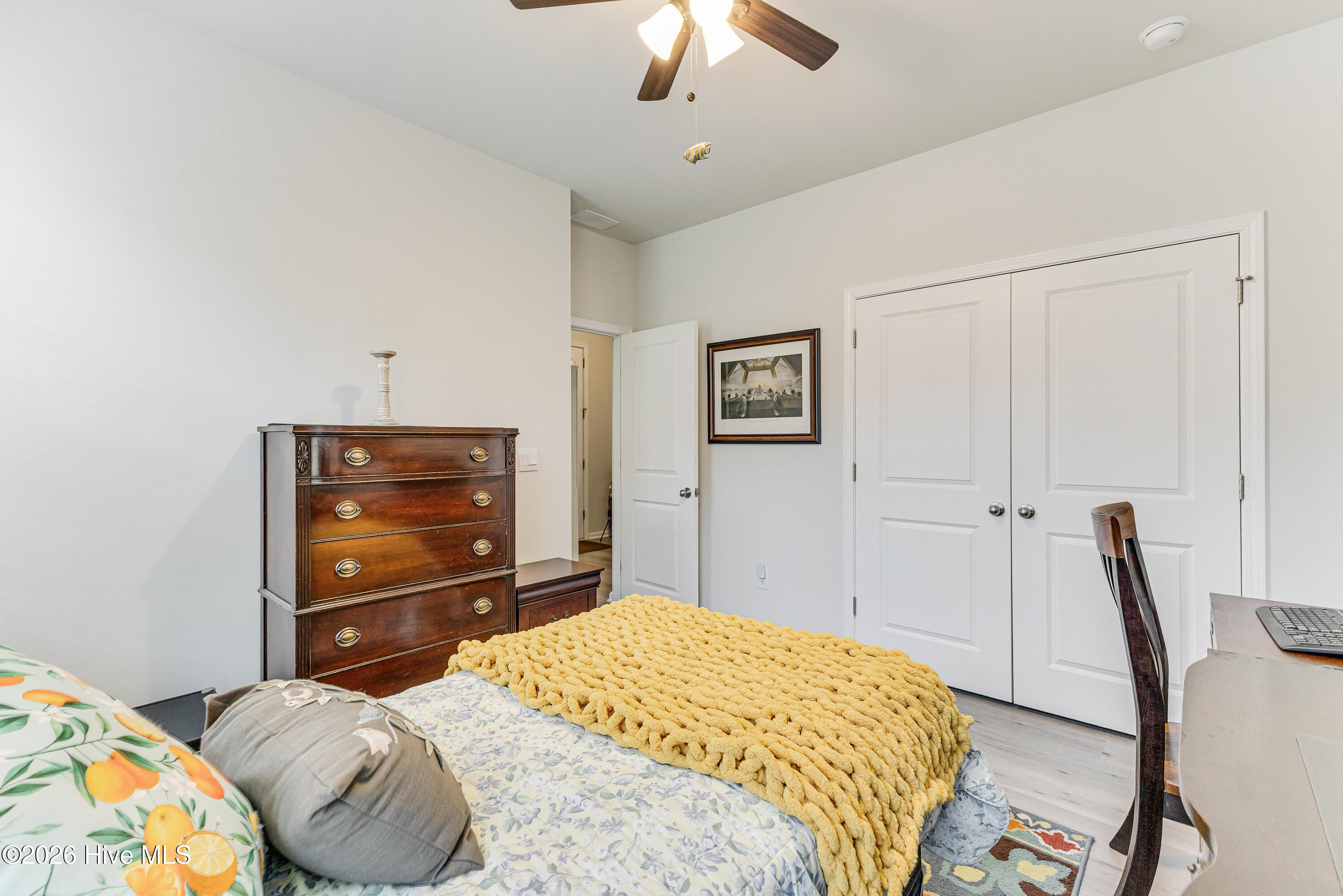 100564699 | Photo 22