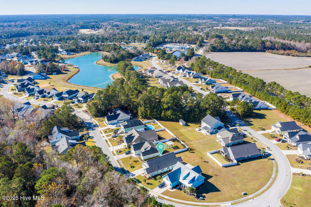 100543264 | Photo 26