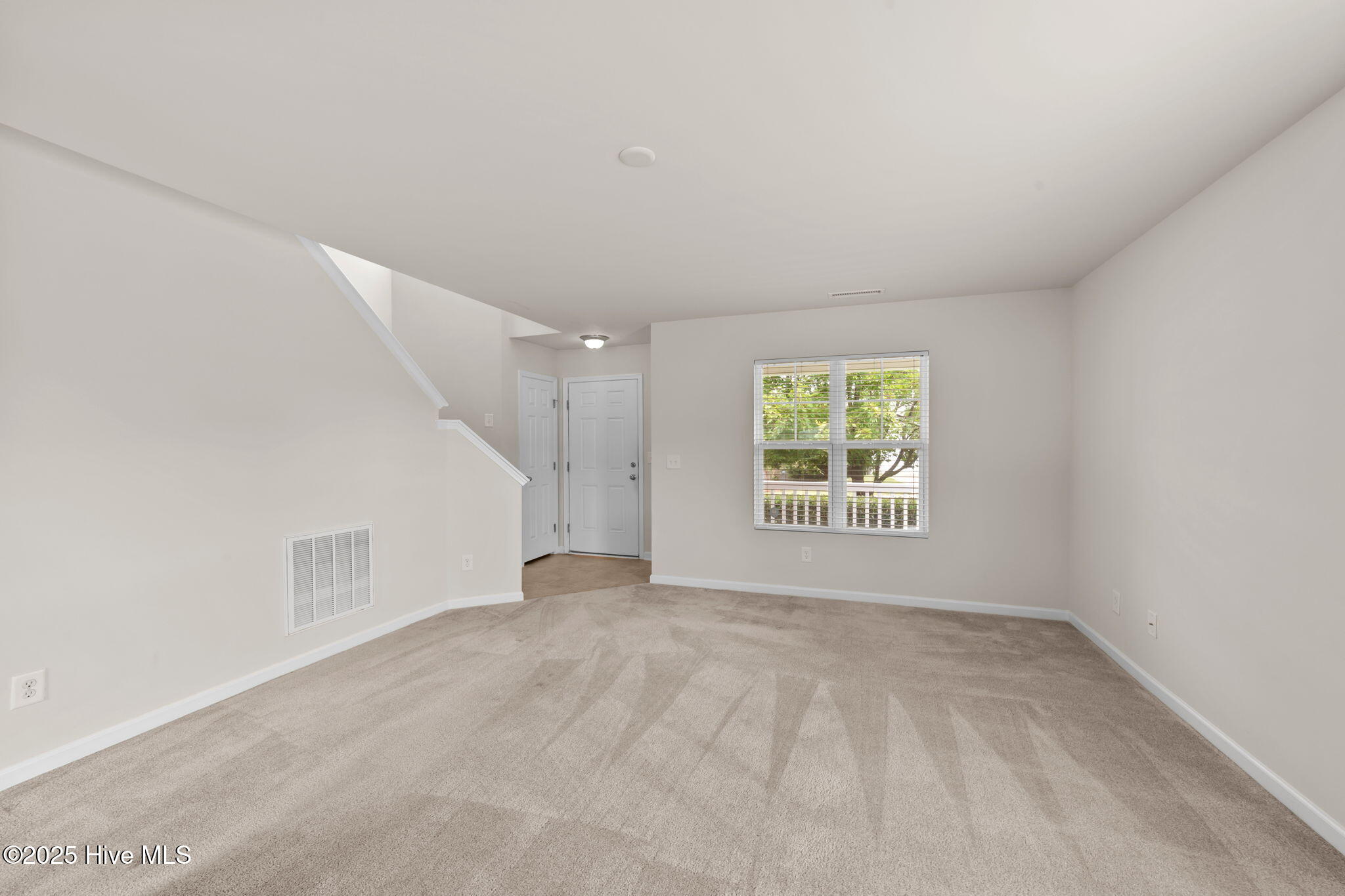 22-web-or-mls-VB4A4334