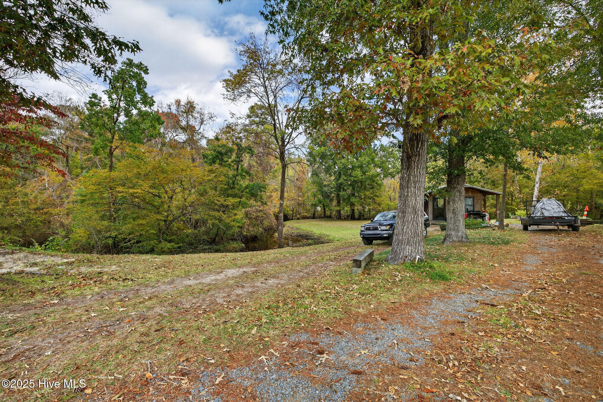 100542936 | Photo 23