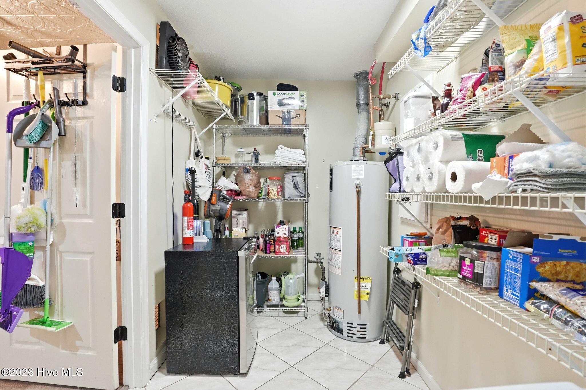 100566564 | Photo 34