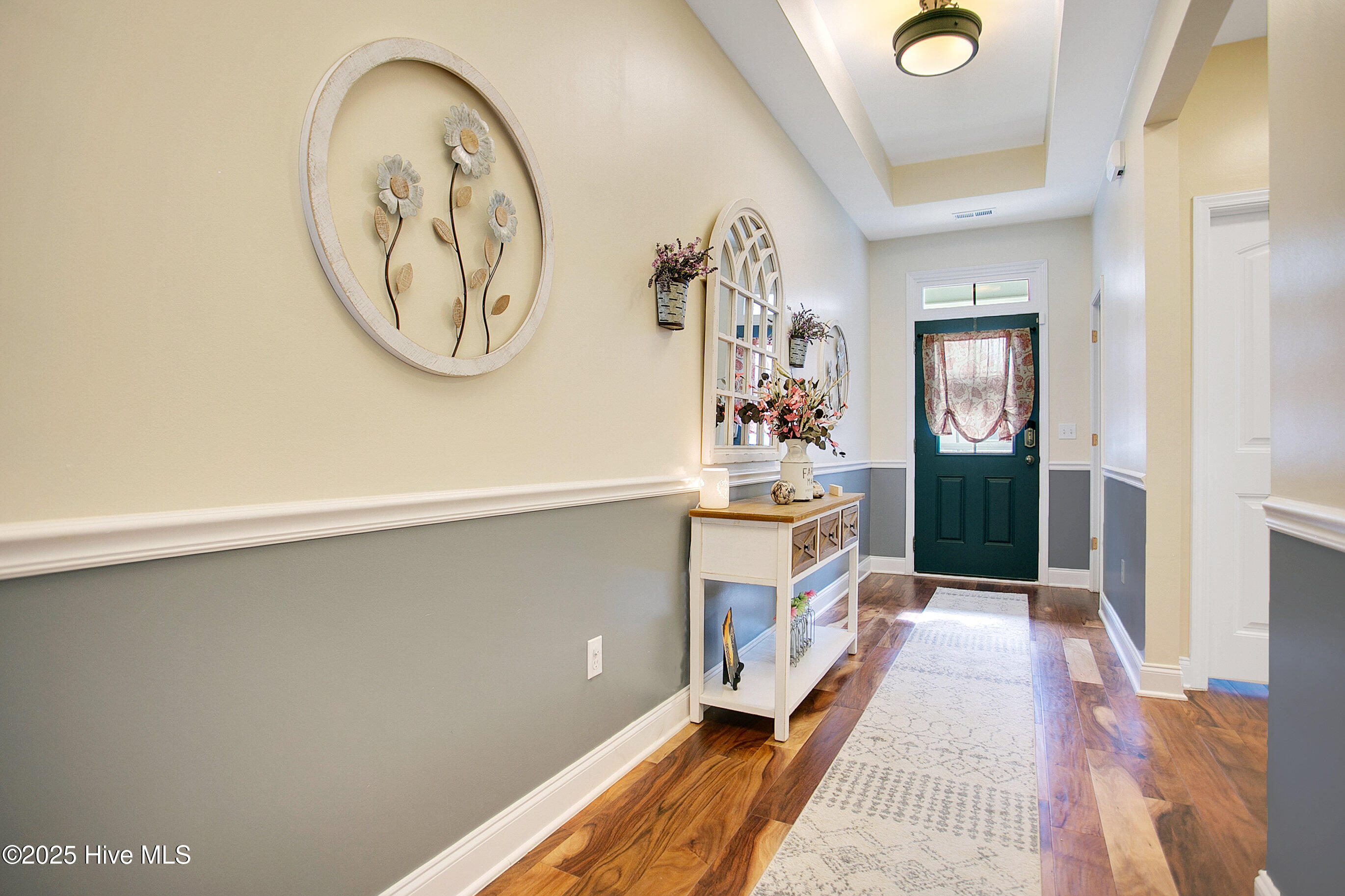 004_trevisuality_602_crepe_myrtle_court-