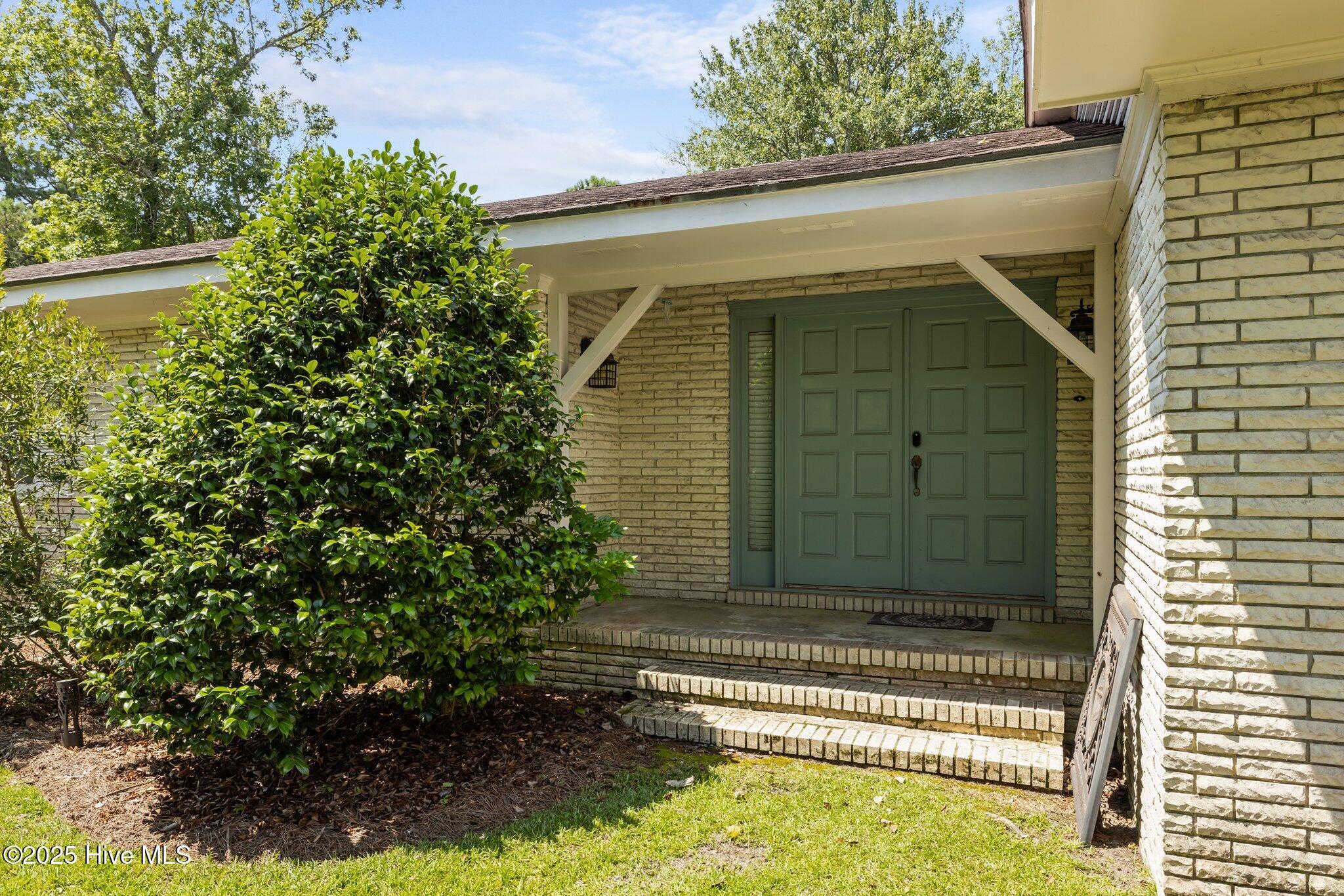 Homes for sale in Morehead City, NC | 116 Hodges St, Morehead City, NC 28557 | MLS# 100516212