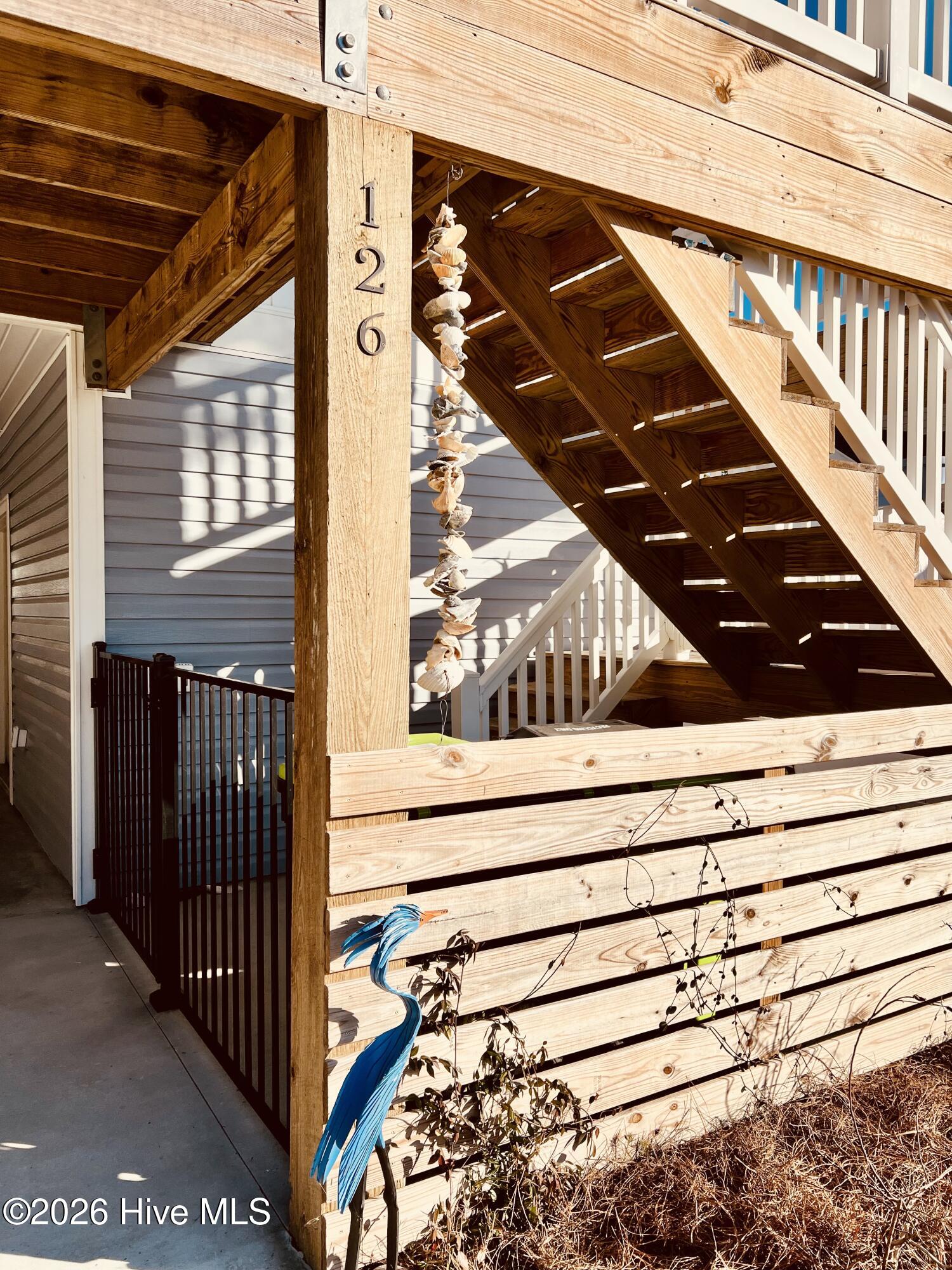 100551731 | Photo 28