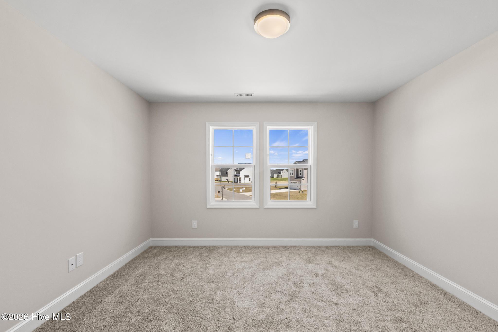 100544649 | Photo 30