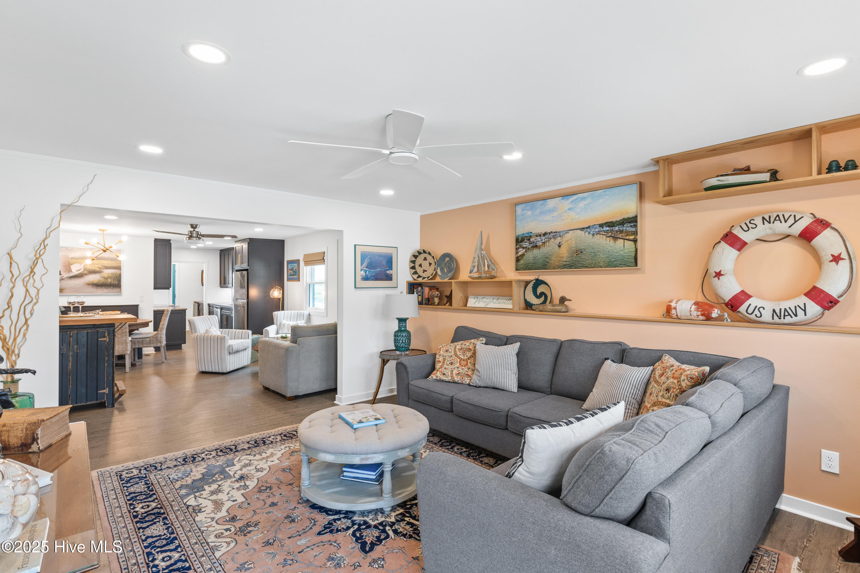 100567814 | Photo 31