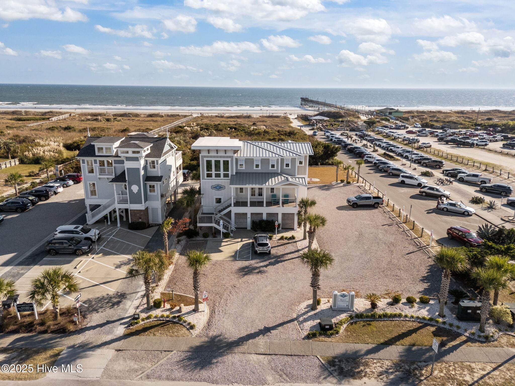 100540381 | Photo 43