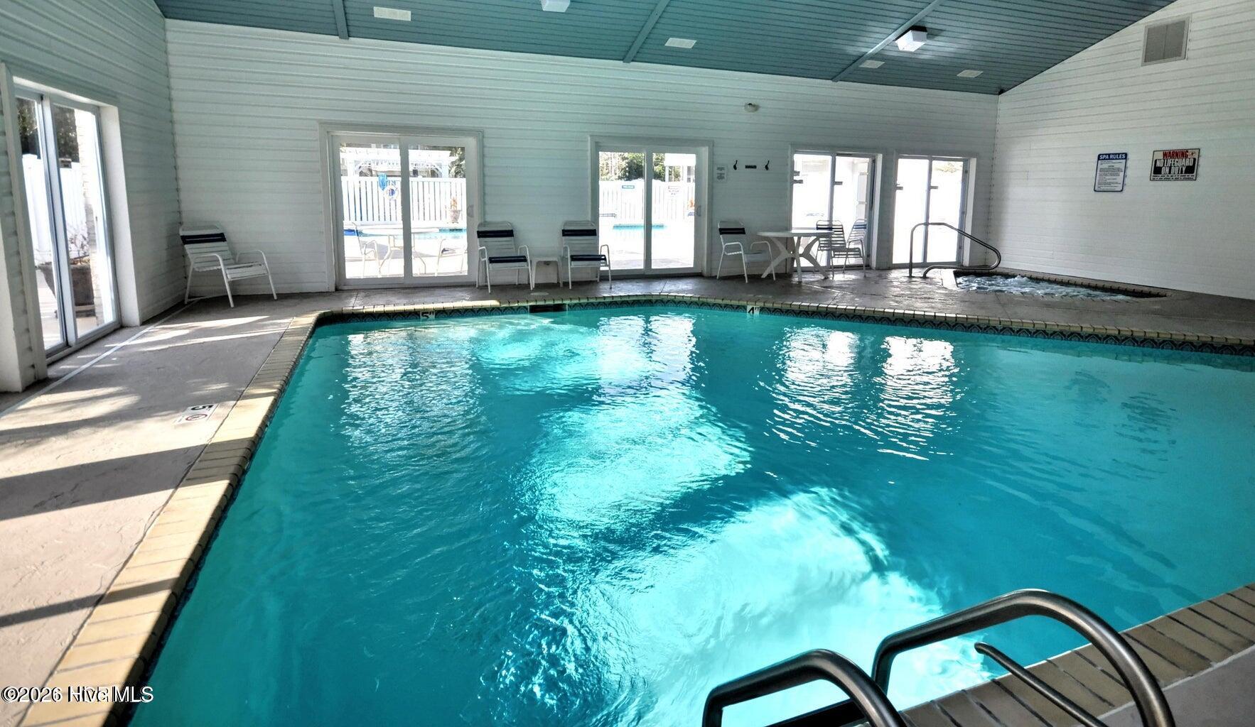 100564188 | Photo 31