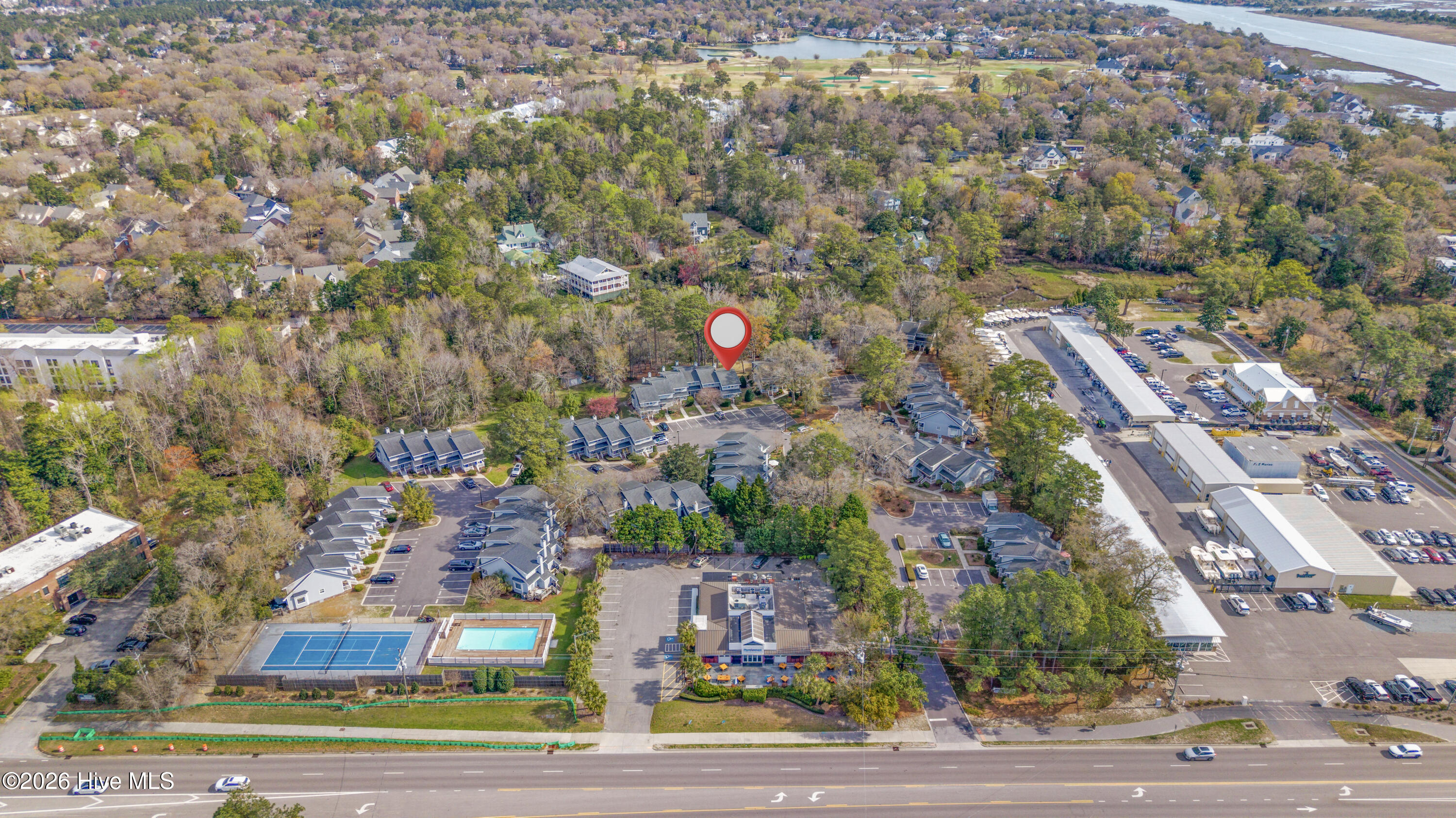 100561639 | Photo 54