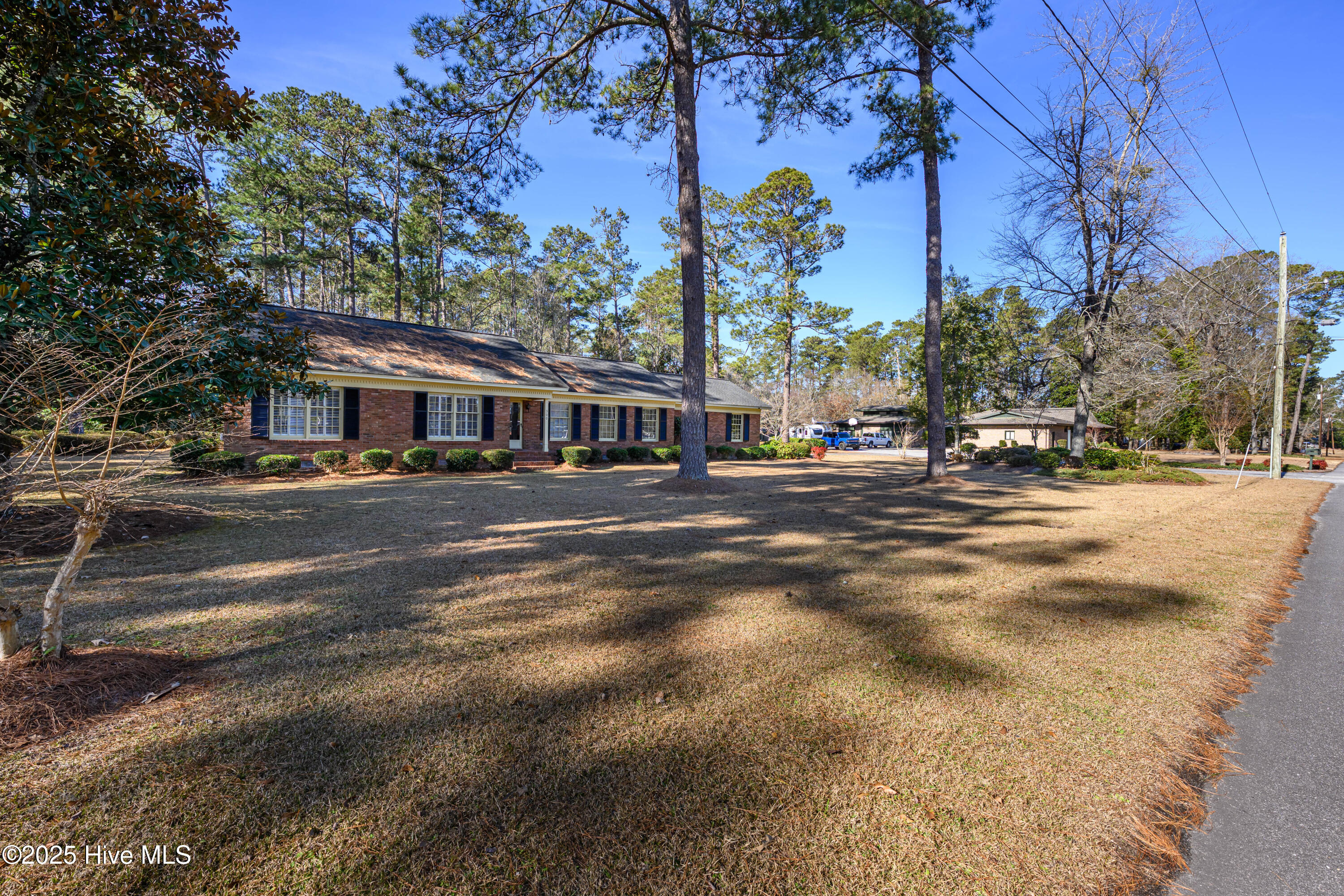 Homes for sale in Tabor City, NC | 300 Mcarthur St, Tabor City, NC 28463 | MLS# 100484666